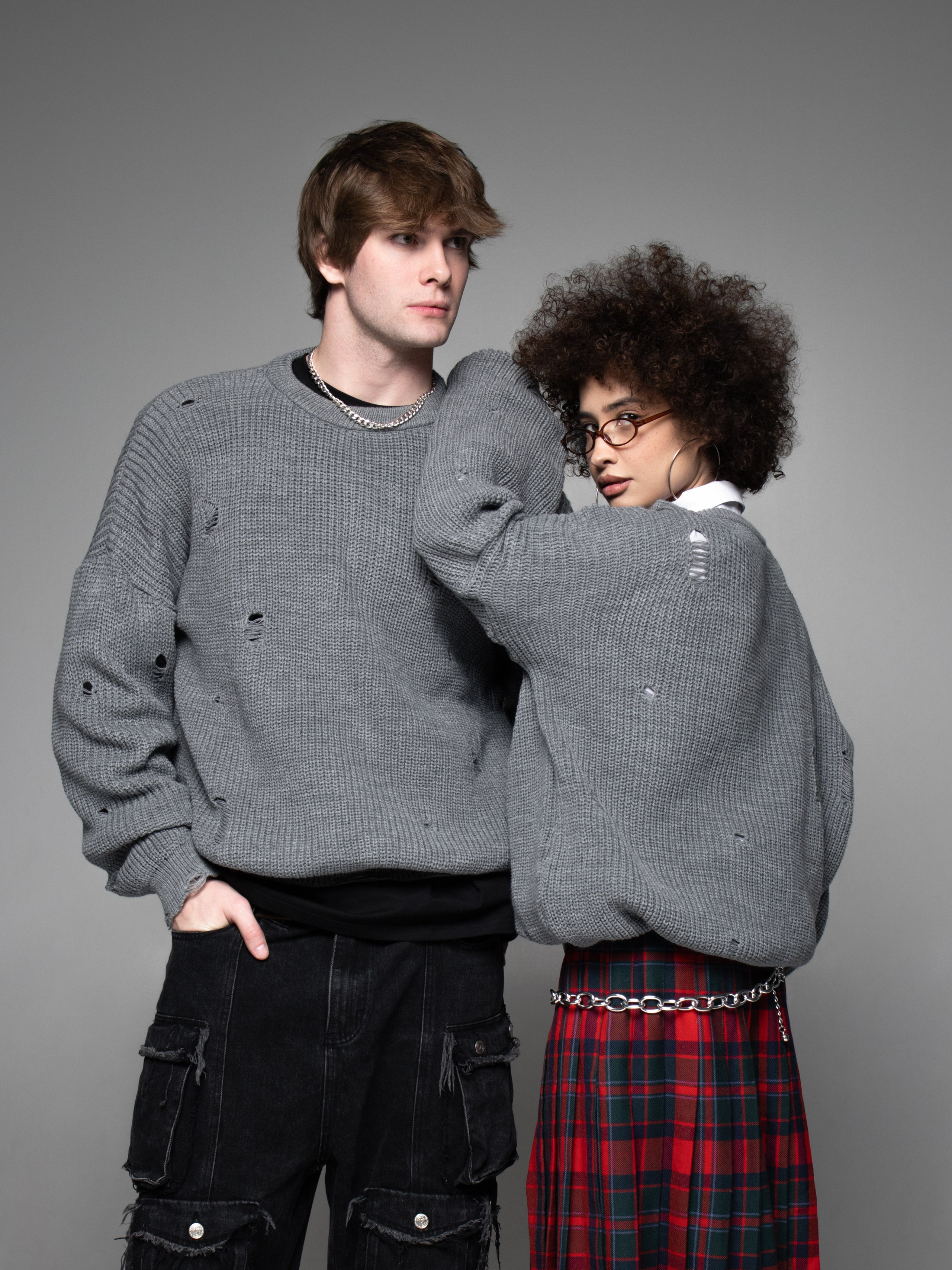 КАТАЛОГ | серый фон. RUNA production — стильные съемки для брендов