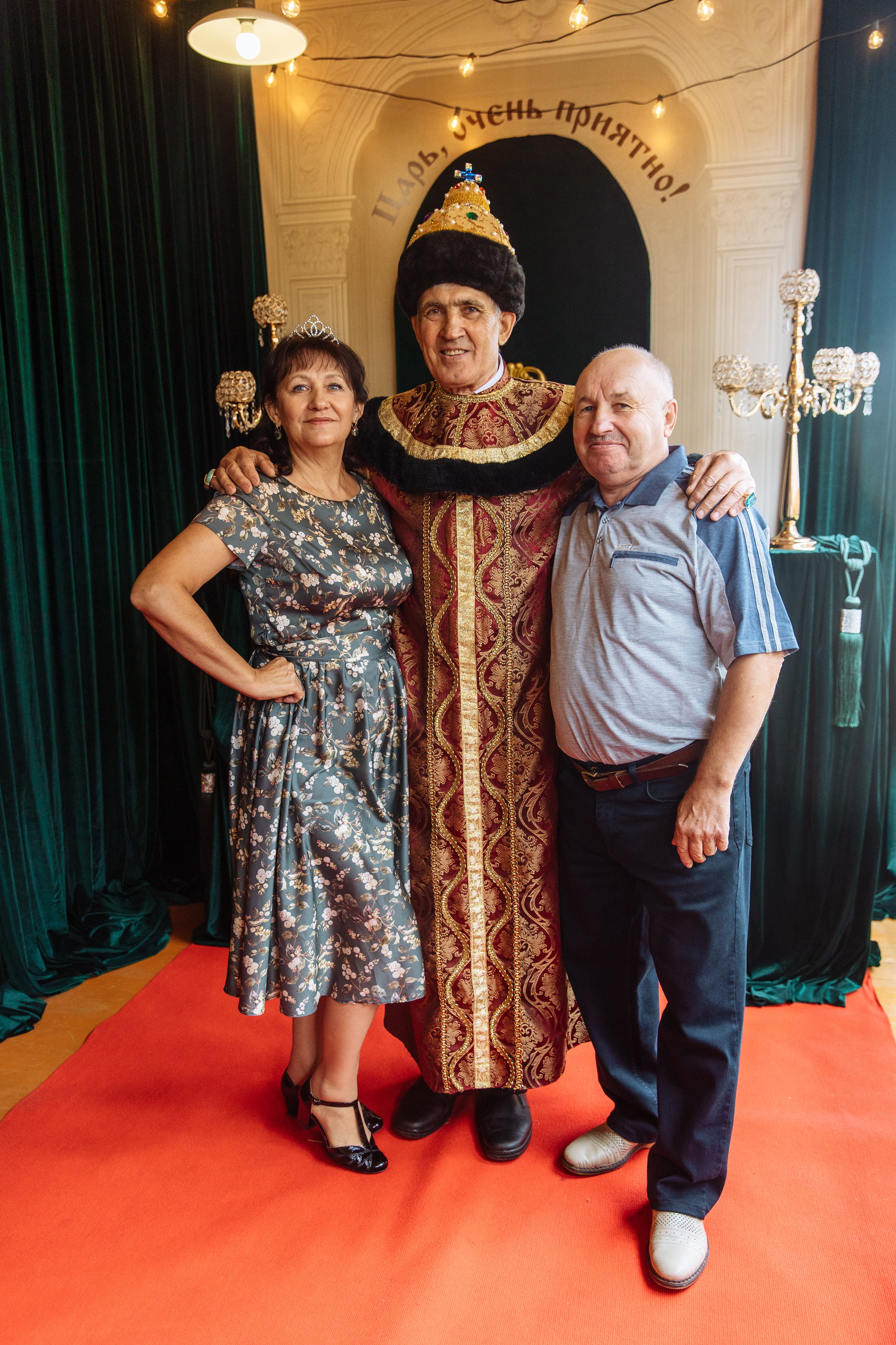 «Иван Васильевич меняет профессию» Юбилей. Свадебный и семейный фотограф в Улан-Удэ