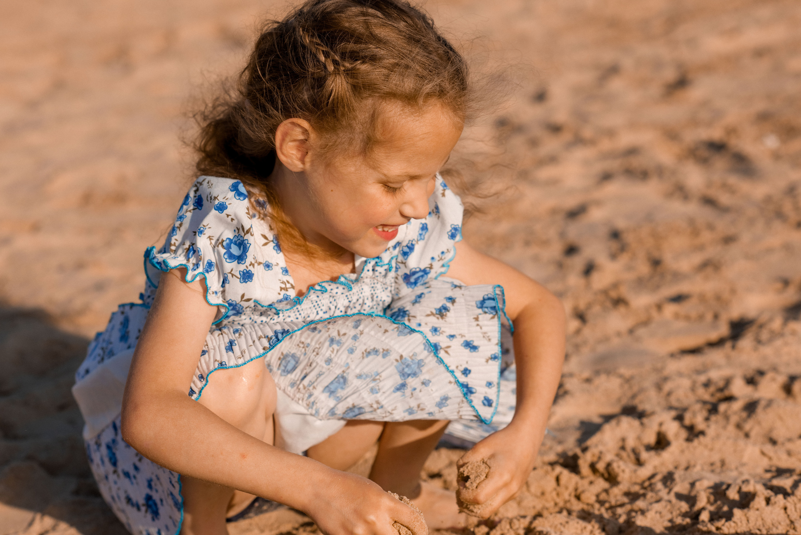 Семейная прогулка у моря. Профессиональный фотограф. Портрет, семья, дети