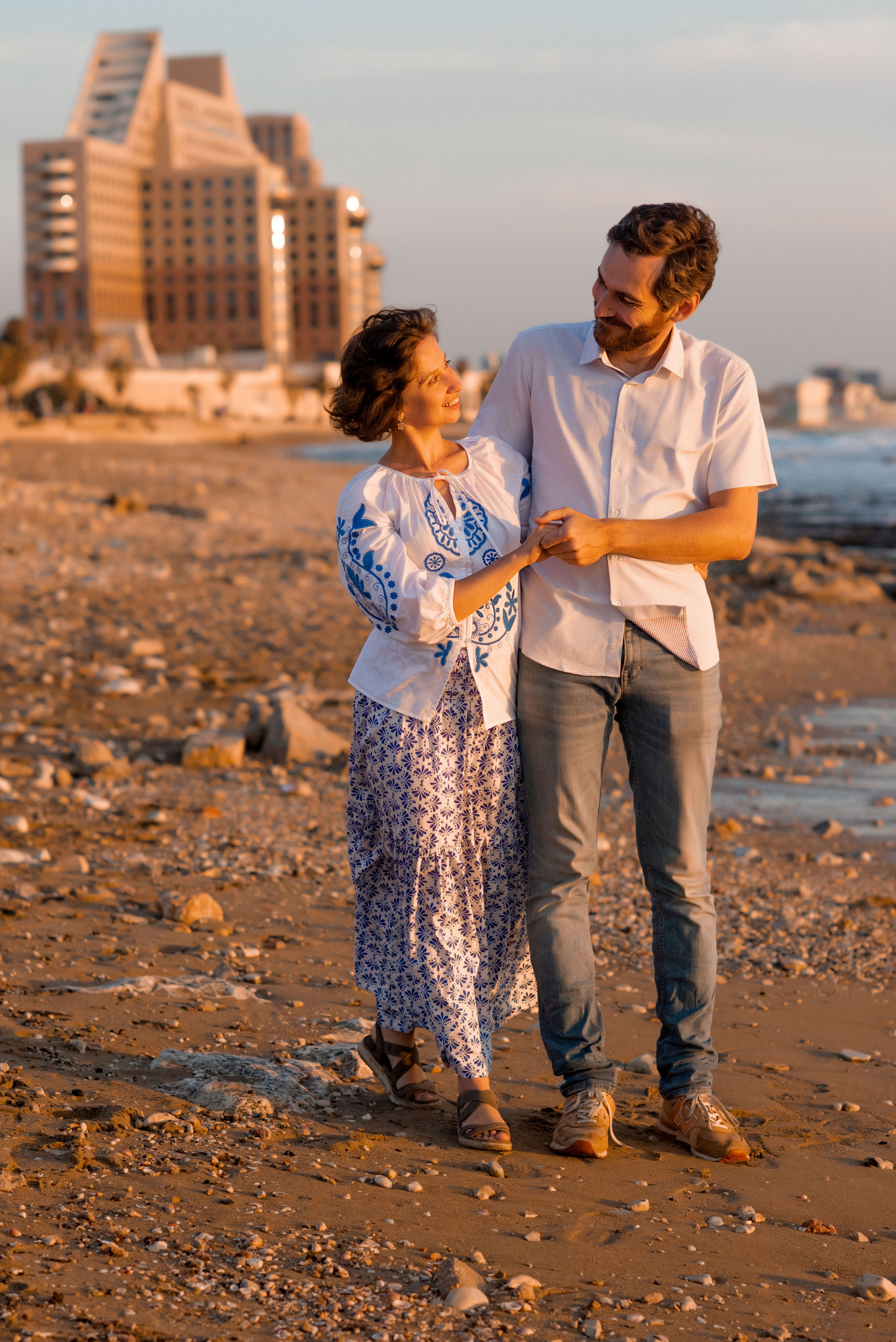 Семейная прогулка у моря. Профессиональный фотограф. Портрет, семья, дети