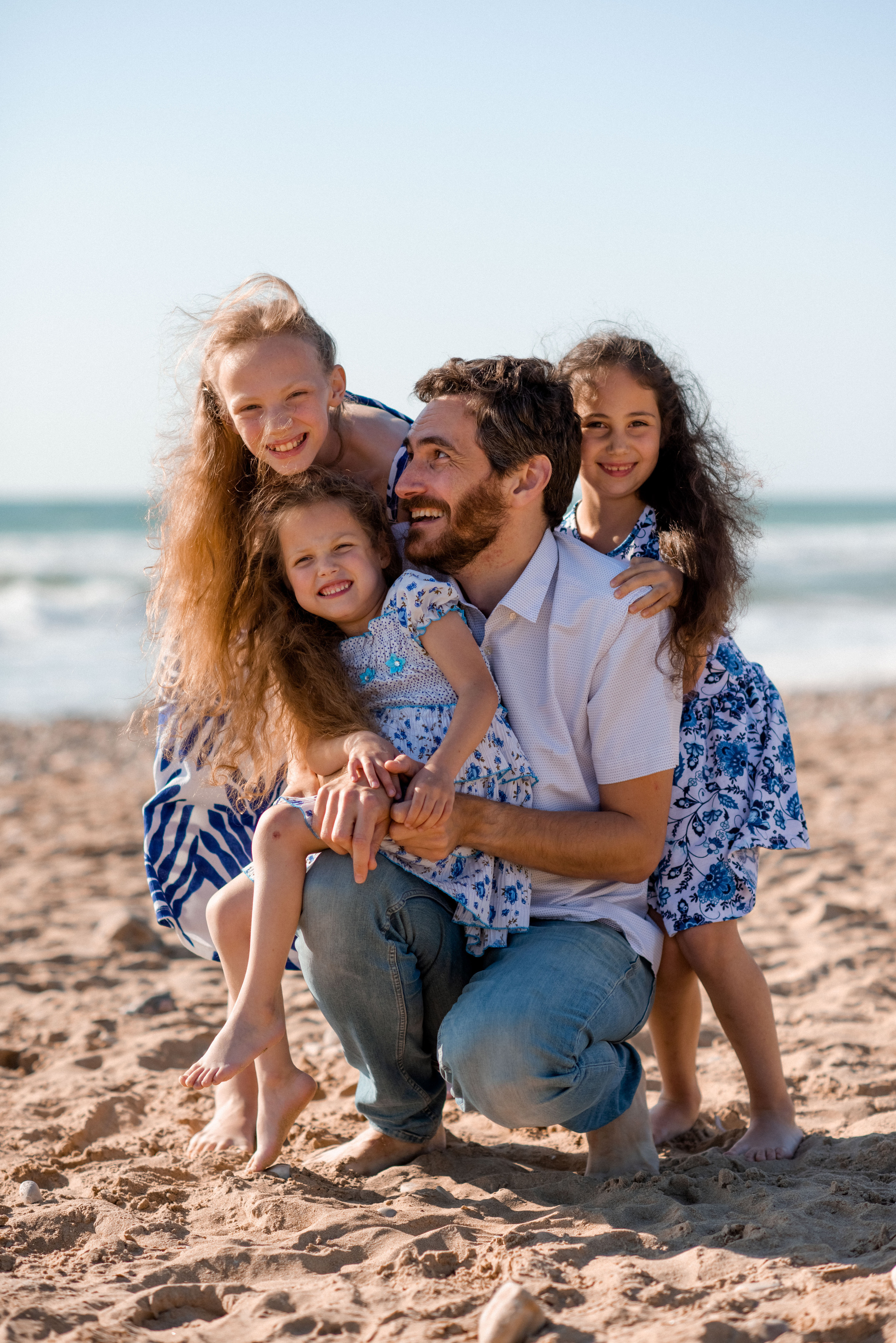 Семейная прогулка у моря. Профессиональный фотограф. Портрет, семья, дети