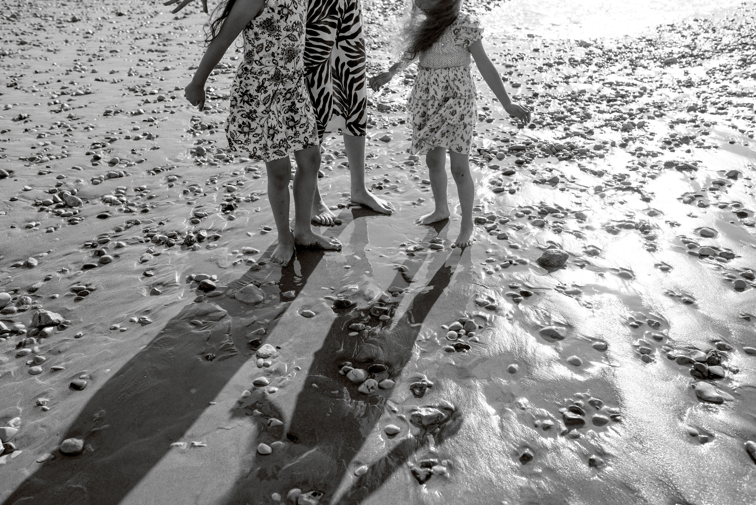 Семейная прогулка у моря. Профессиональный фотограф. Портрет, семья, дети