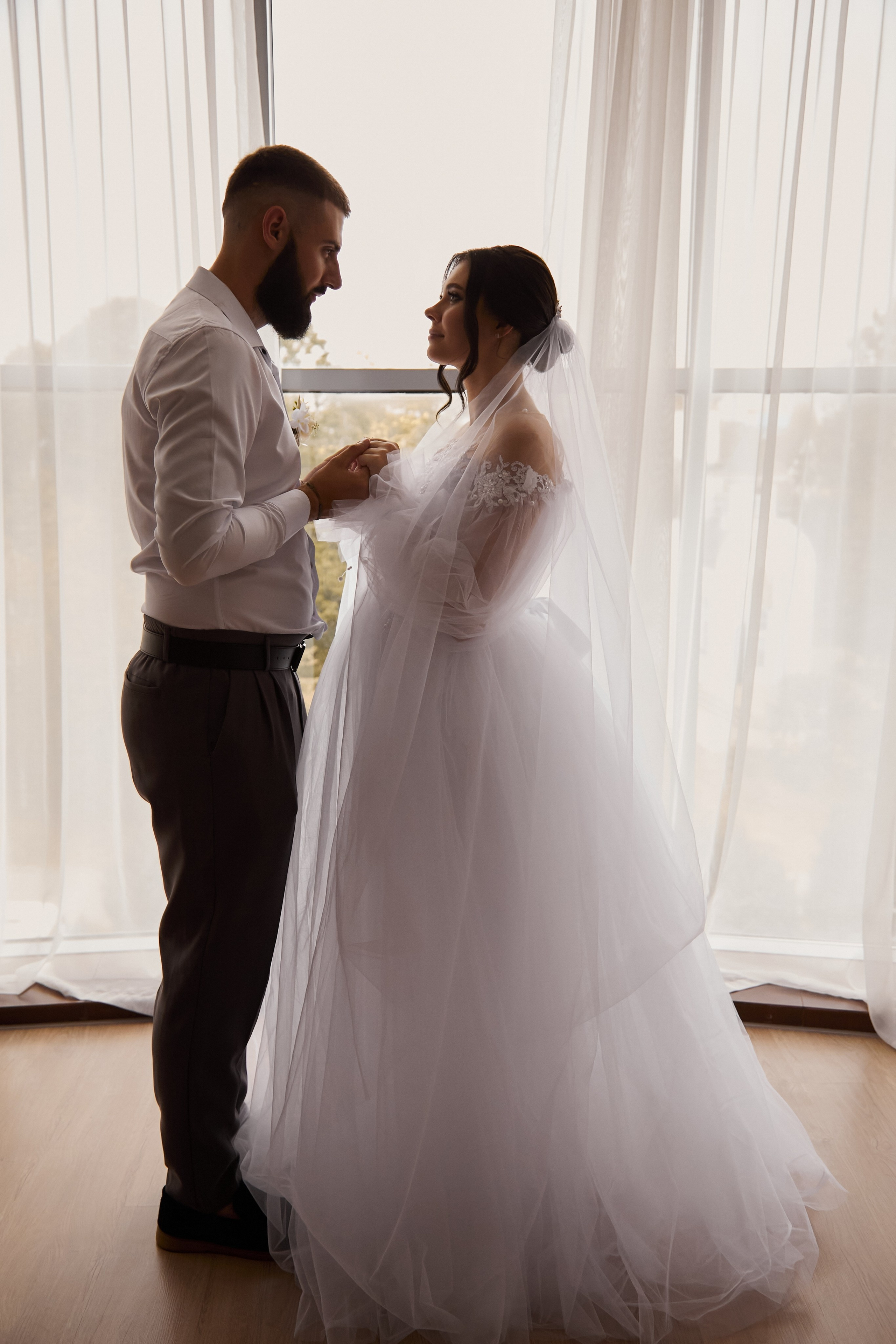 Артем и Анастасия. Свадебный и креативный фотограф в ЮФО и МСК