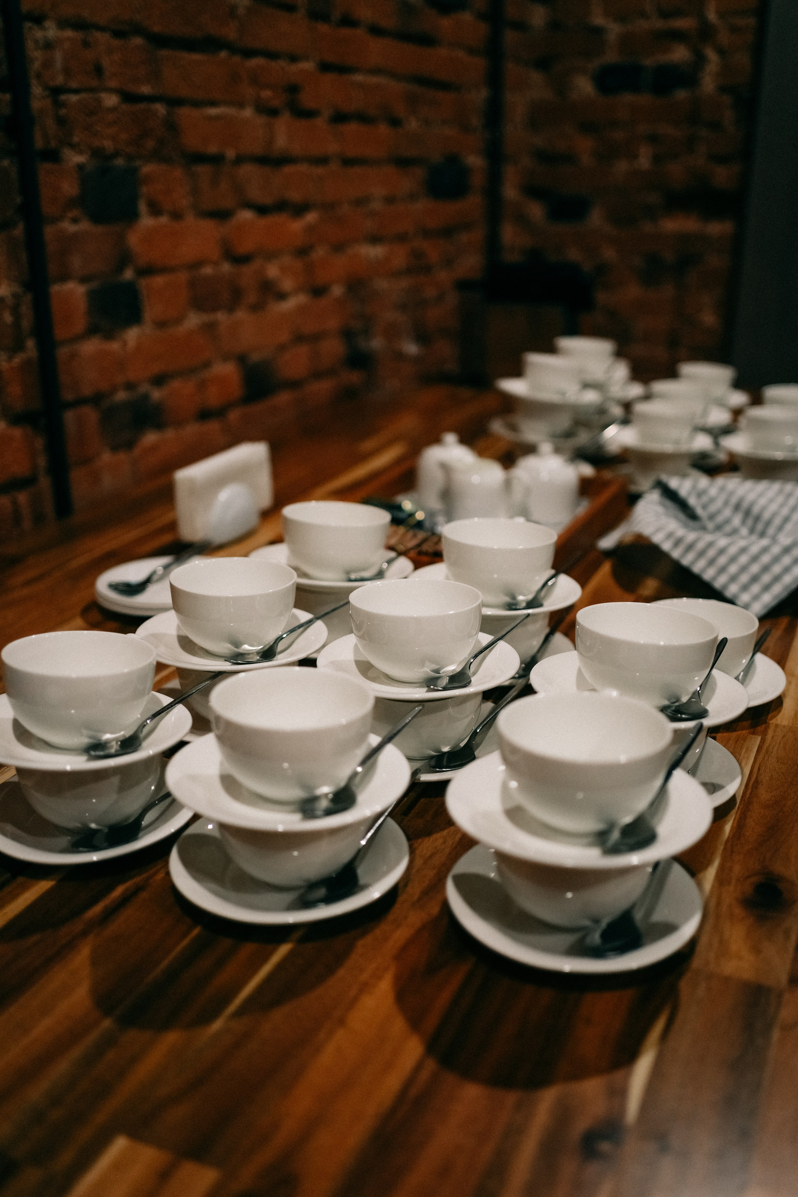 Ирина и Денис, Екатеринбург, репортаж. Фотограф Перевозкина Анна