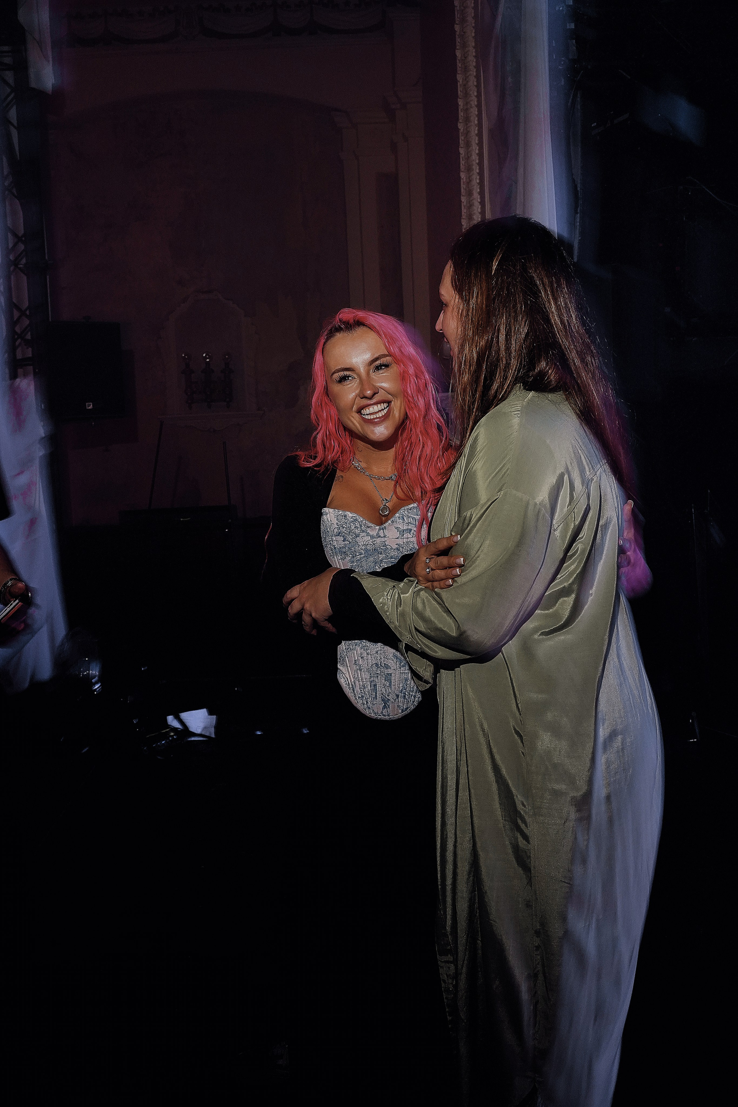 ДК Кристалл Holy Molly День Рождения. Фотограф