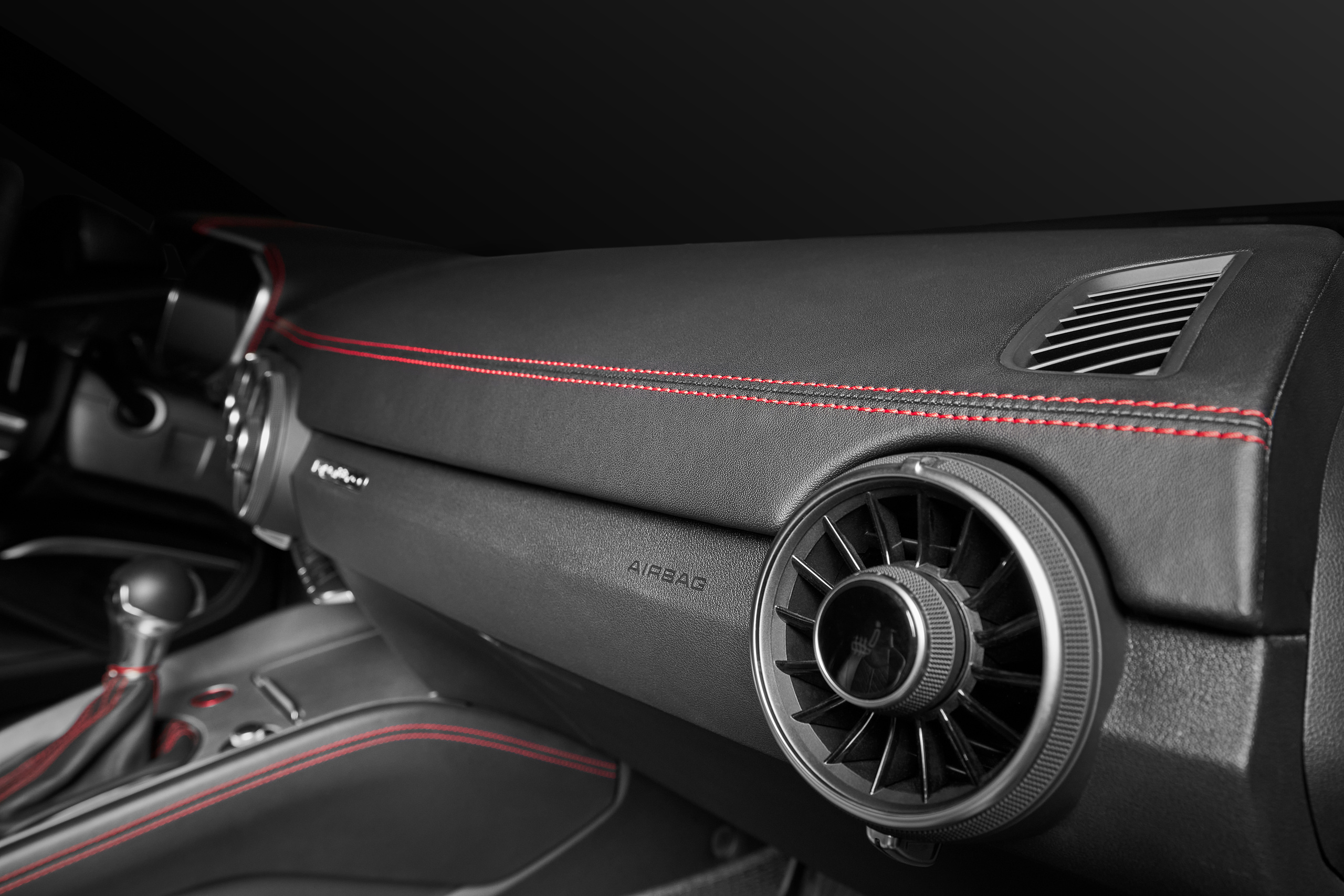 Audi TT Black & Red. Репортажный фотограф и ретушер в Москве Наталья Алексеева