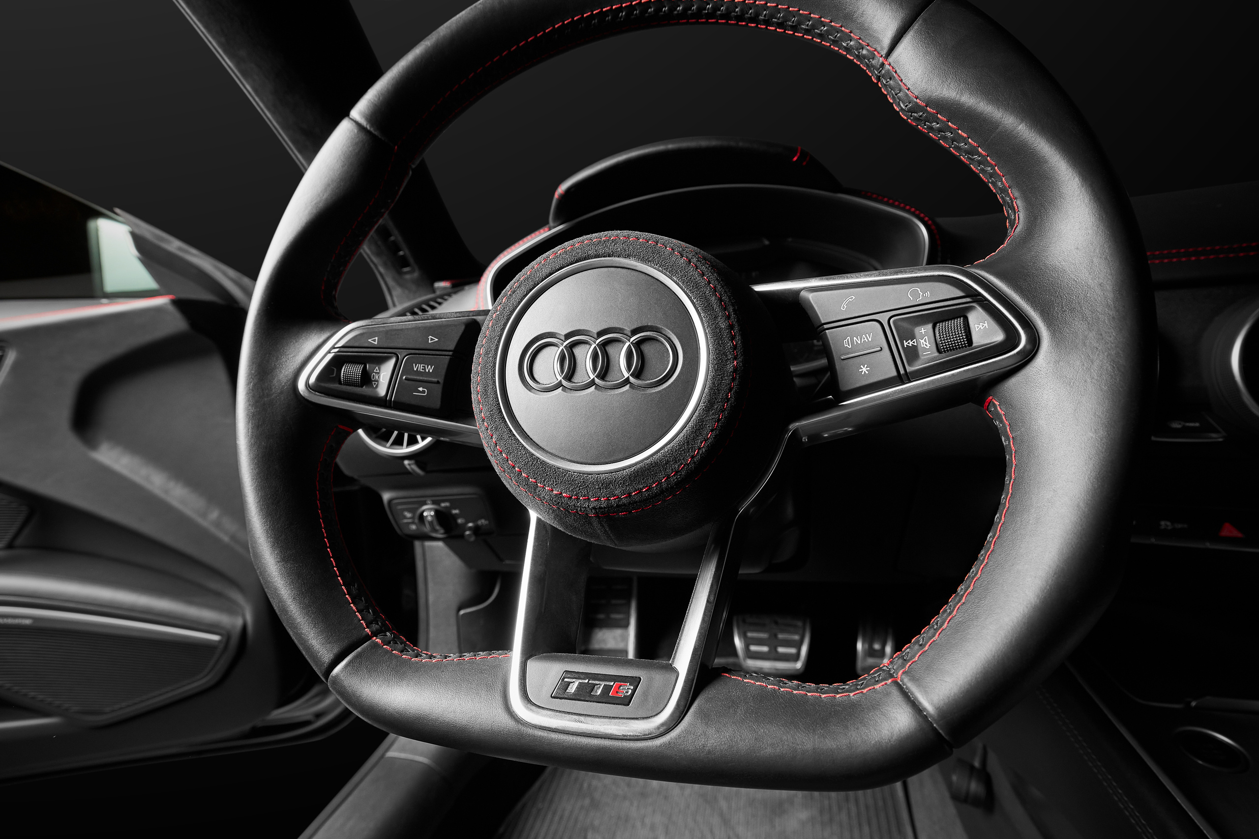 Audi TT Black & Red. Репортажный фотограф и ретушер в Москве Наталья Алексеева