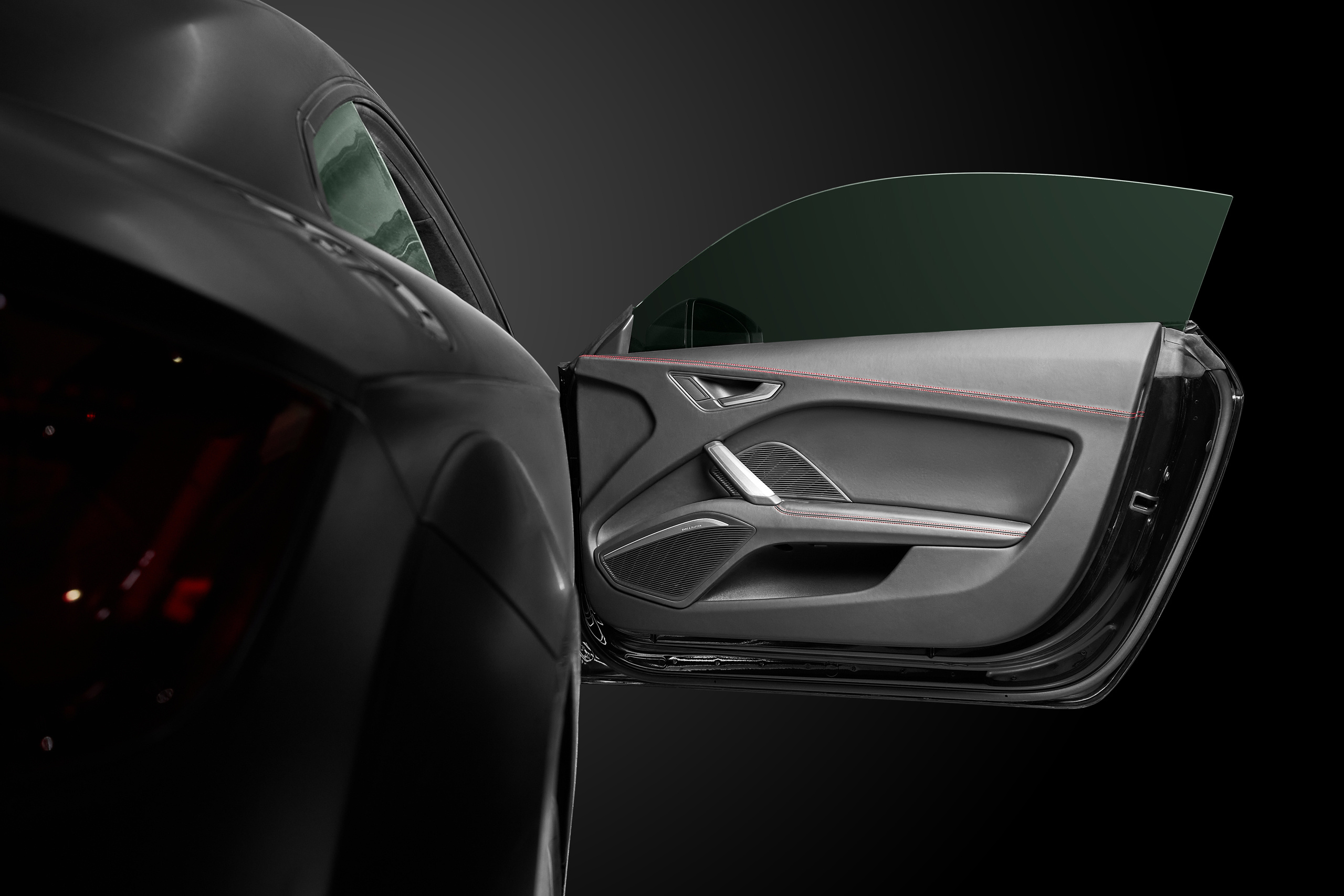 Audi TT Black & Red. Репортажный фотограф и ретушер в Москве Наталья Алексеева