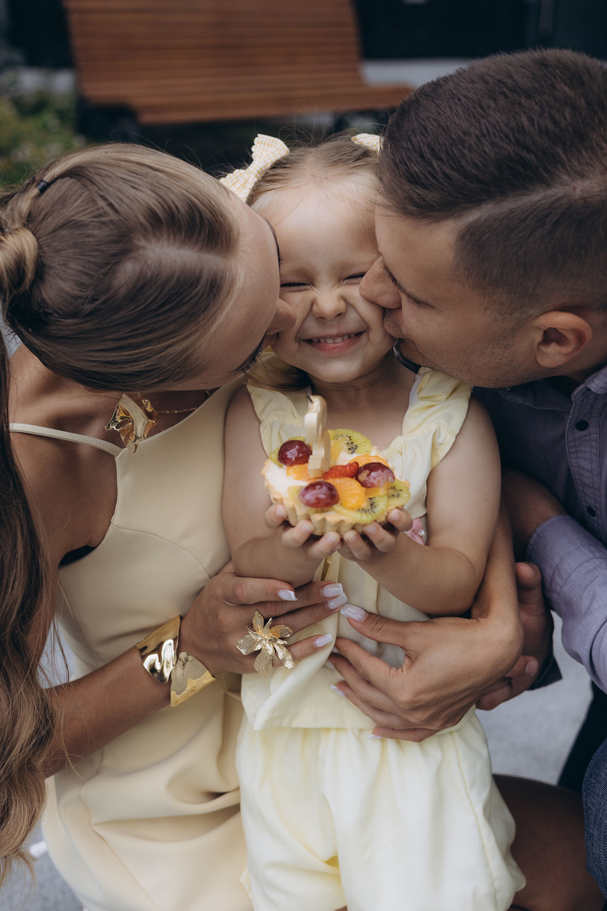 Кристина, Сергей и Лера. Свадебный и семейный фотограф в Новосибирске Дарья Кель