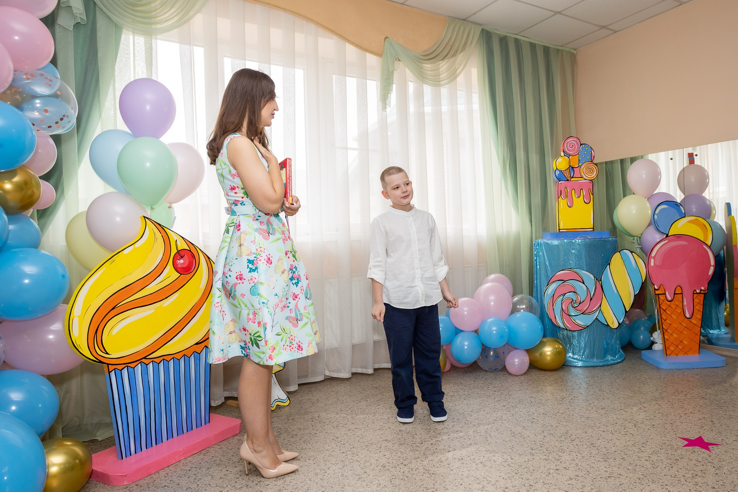 Выпускной Детский сад, 2 часа, 8000. Выпускные альбомы Майкоп, Краснодар Елена Золотарева