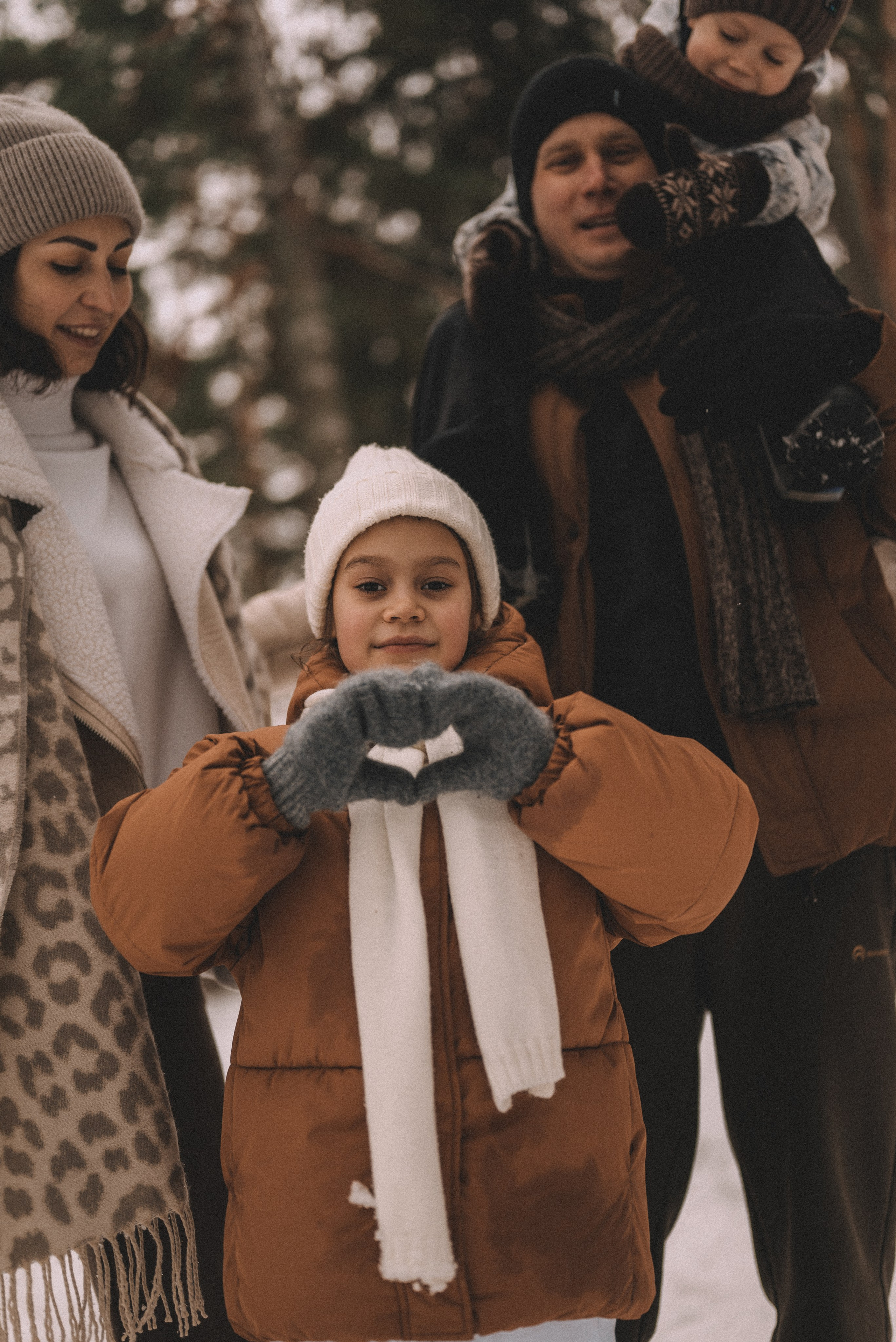 Сергей и Наталья с Ксюшей и Максимом. Фотограф Кристина Пархоменко