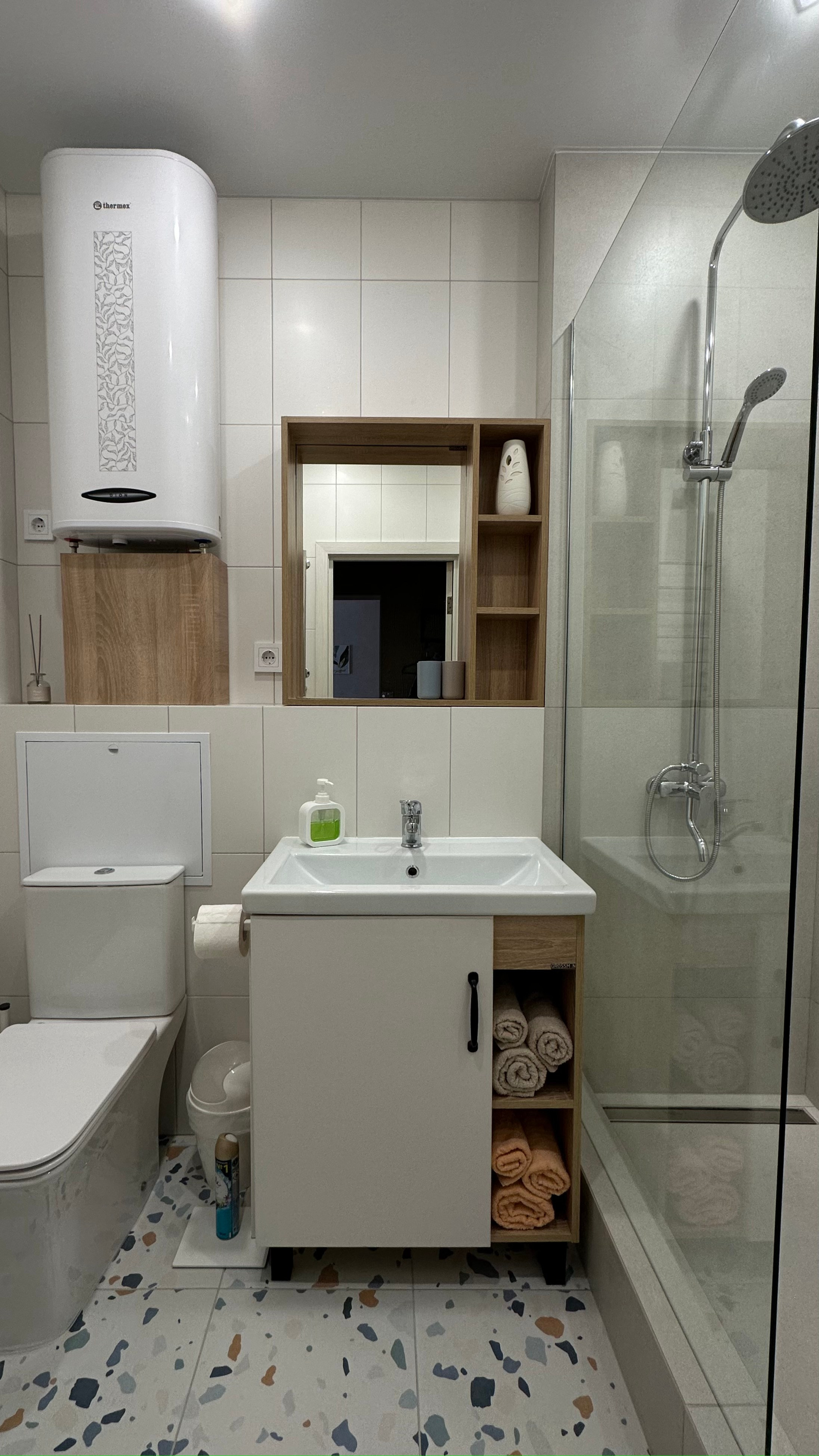 Ванная комната (ул. Сибгата Хакима д. 40). Ремонт санузла, туалета, ванной под ключ в Казани. Укладка плитки