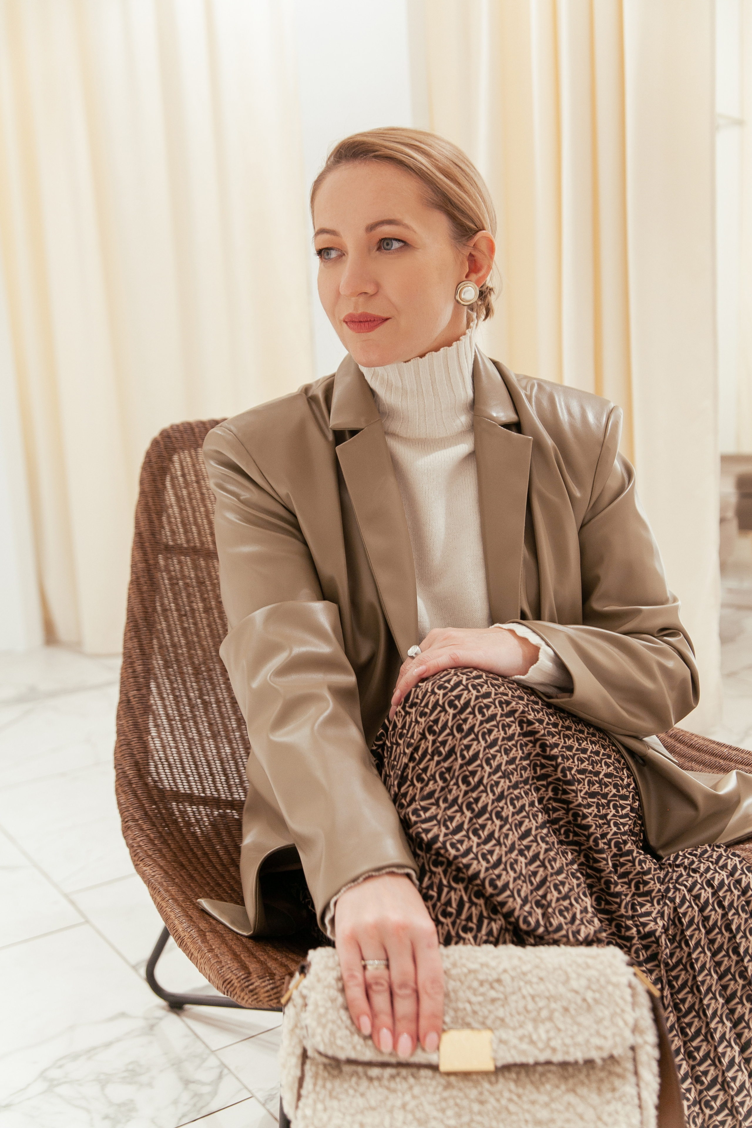 Контент для стилиста. Контент фотограф Саша Логвиненко