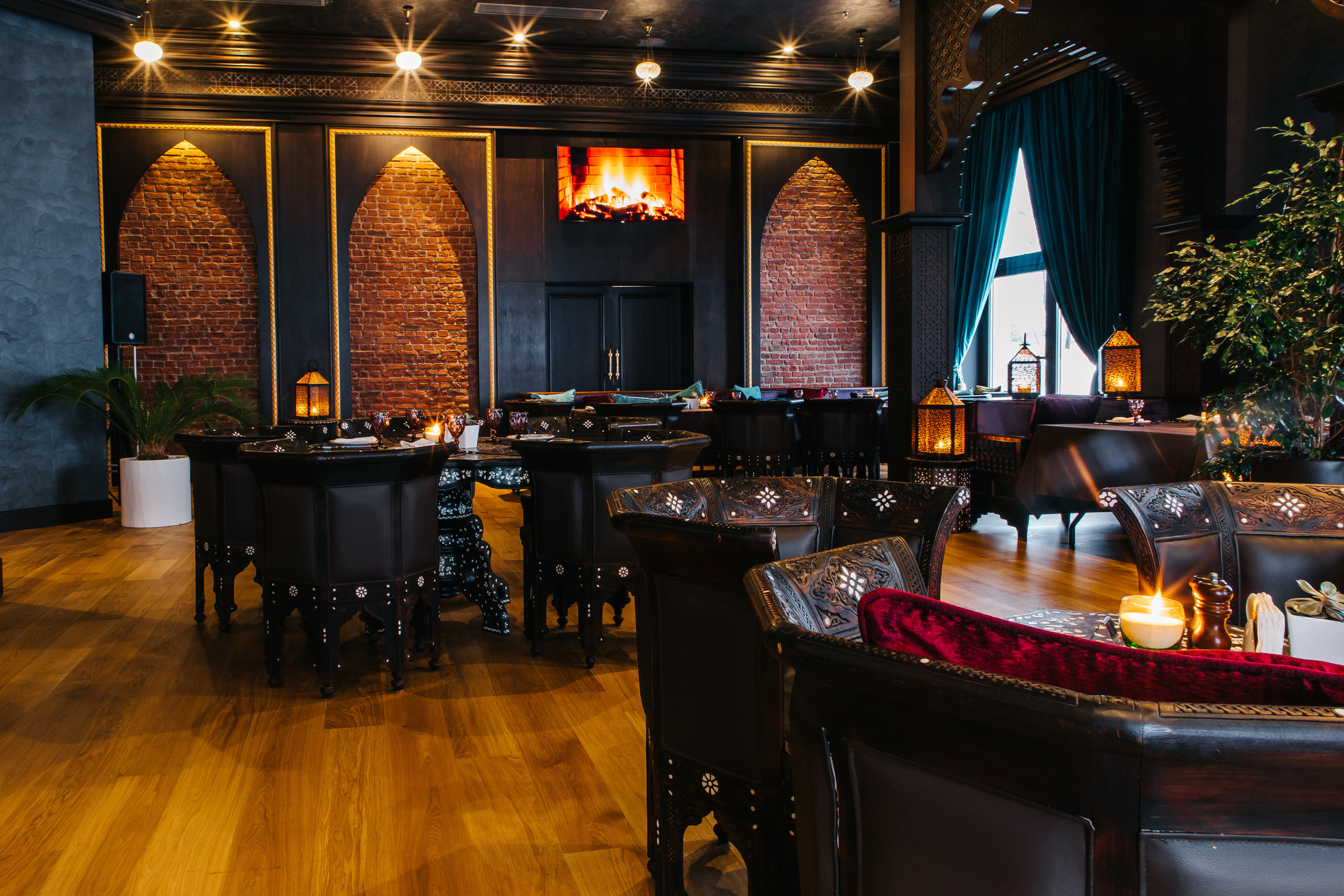 Интерьерная и экстерьерная фотосессия ресторанов. Отельный интерьерный фотограф Сочи