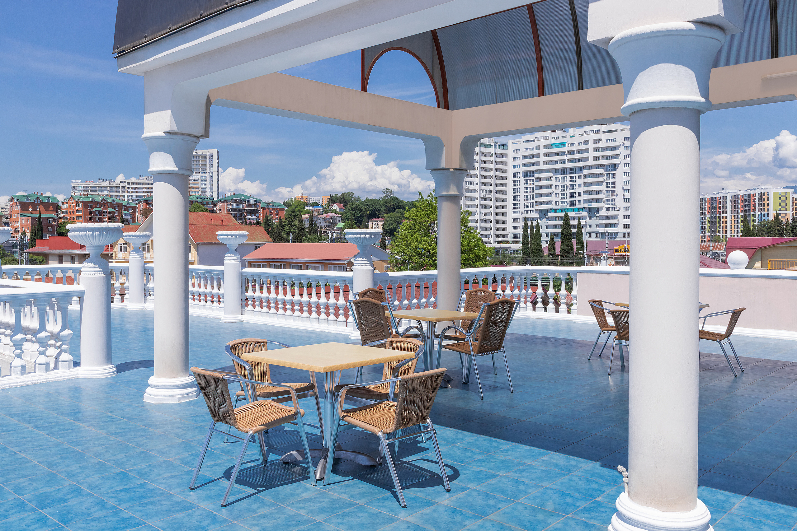 Фасадная фотосъёмка отелей Сочи. Отельный интерьерный фотограф Сочи