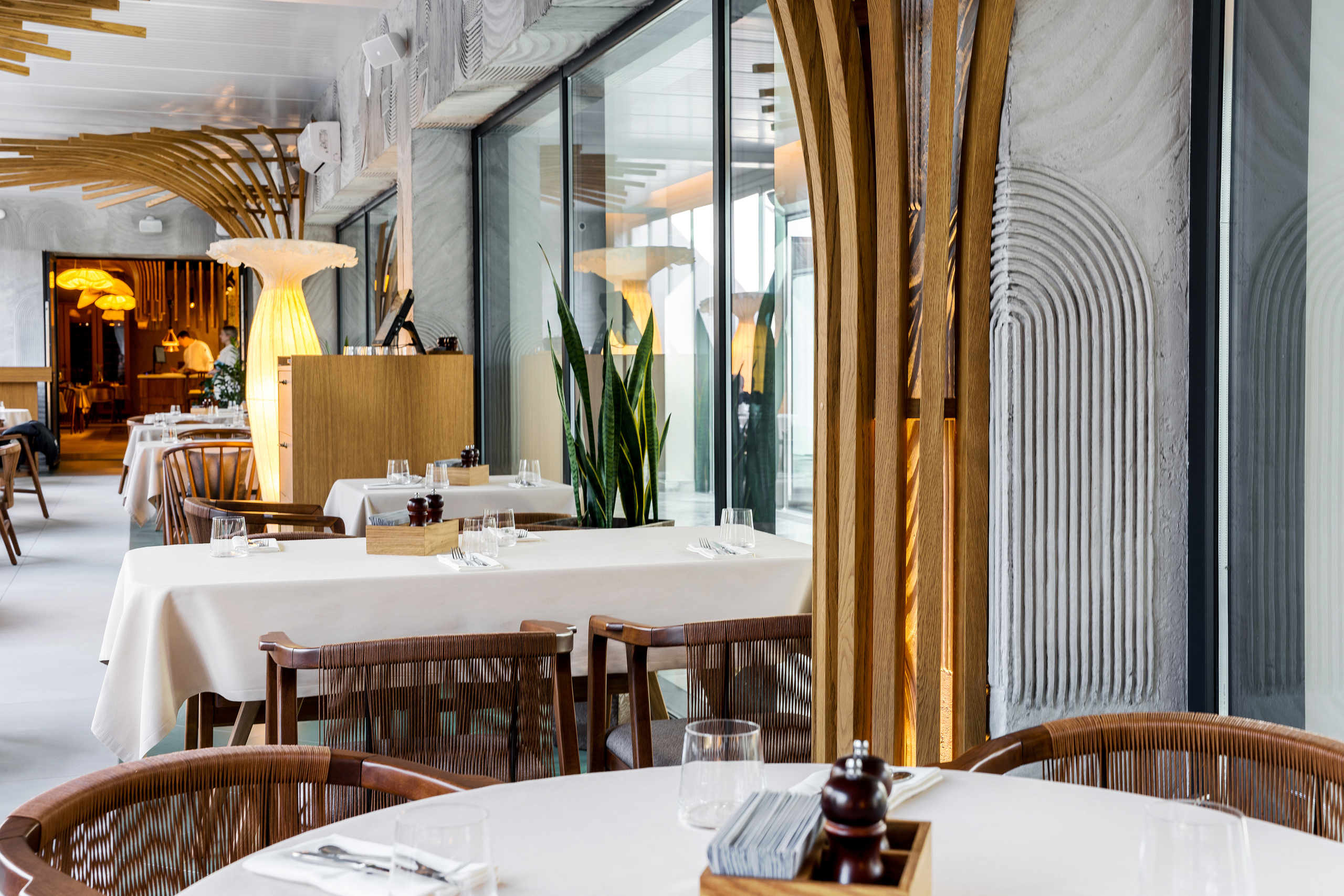 Интерьерная и экстерьерная фотосессия ресторанов. Отельный интерьерный фотограф Сочи