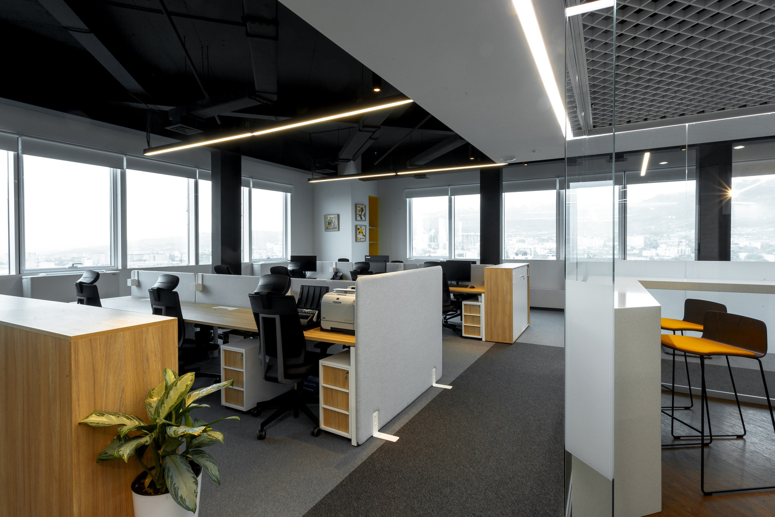 Mercure space. Репортажный фотограф в Алмате Чумаков Георгий