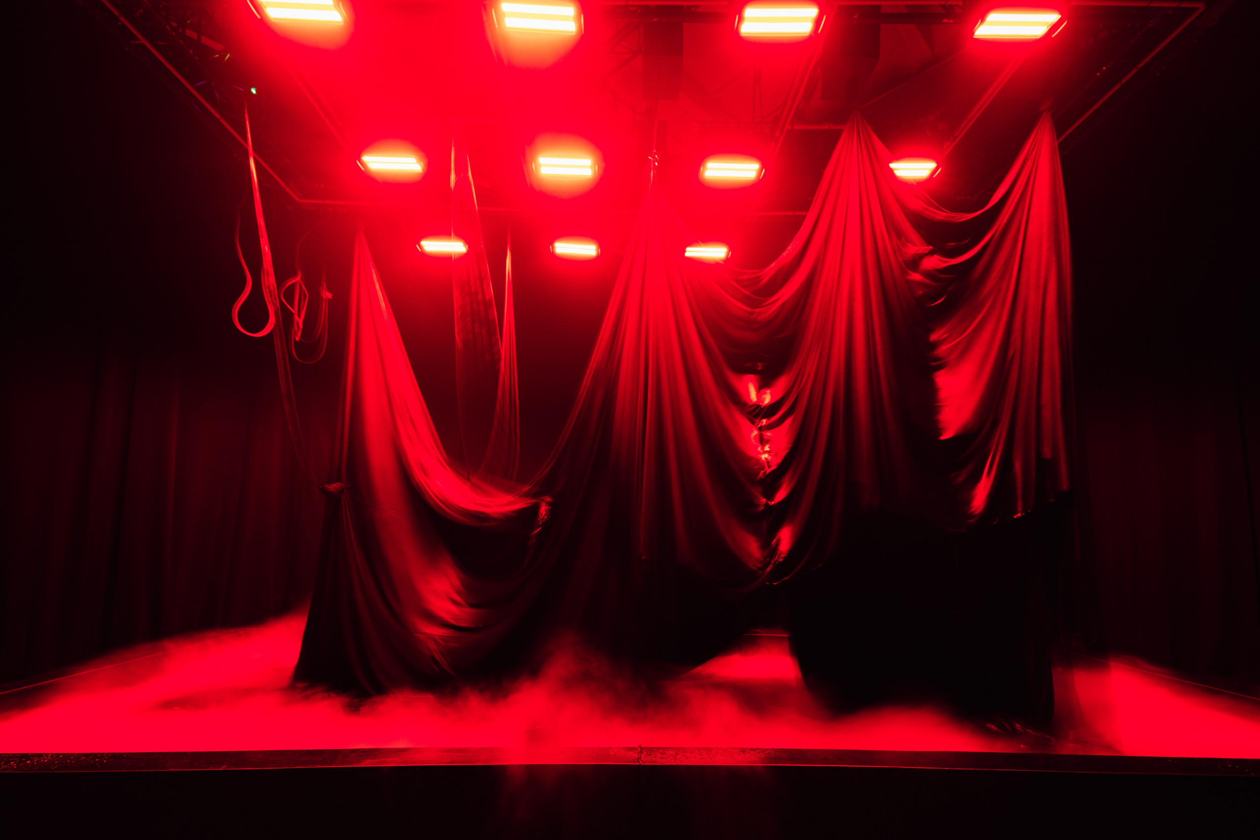 INTERVALS.EXHIBITION. @tomrus: Рустам Шагиморданов — фотограф