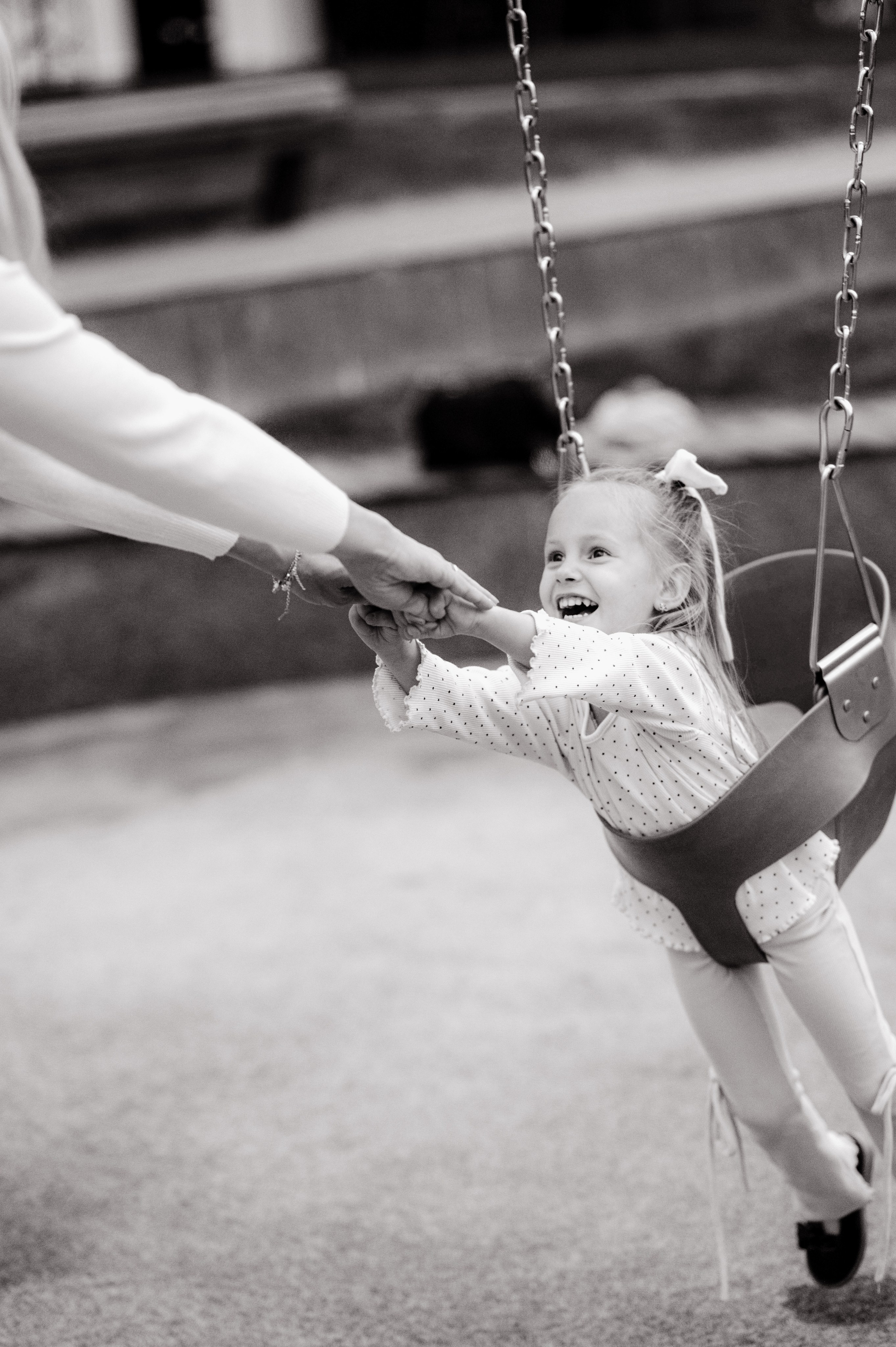 ЧБ прогулка. Детский и семейный фотограф