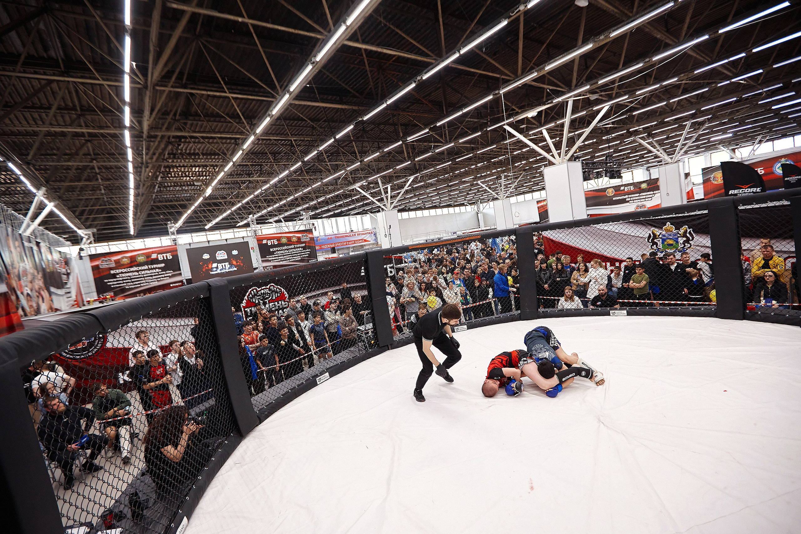 Тюмень сильная. Даниил Савиных | Фотограф Тюмень