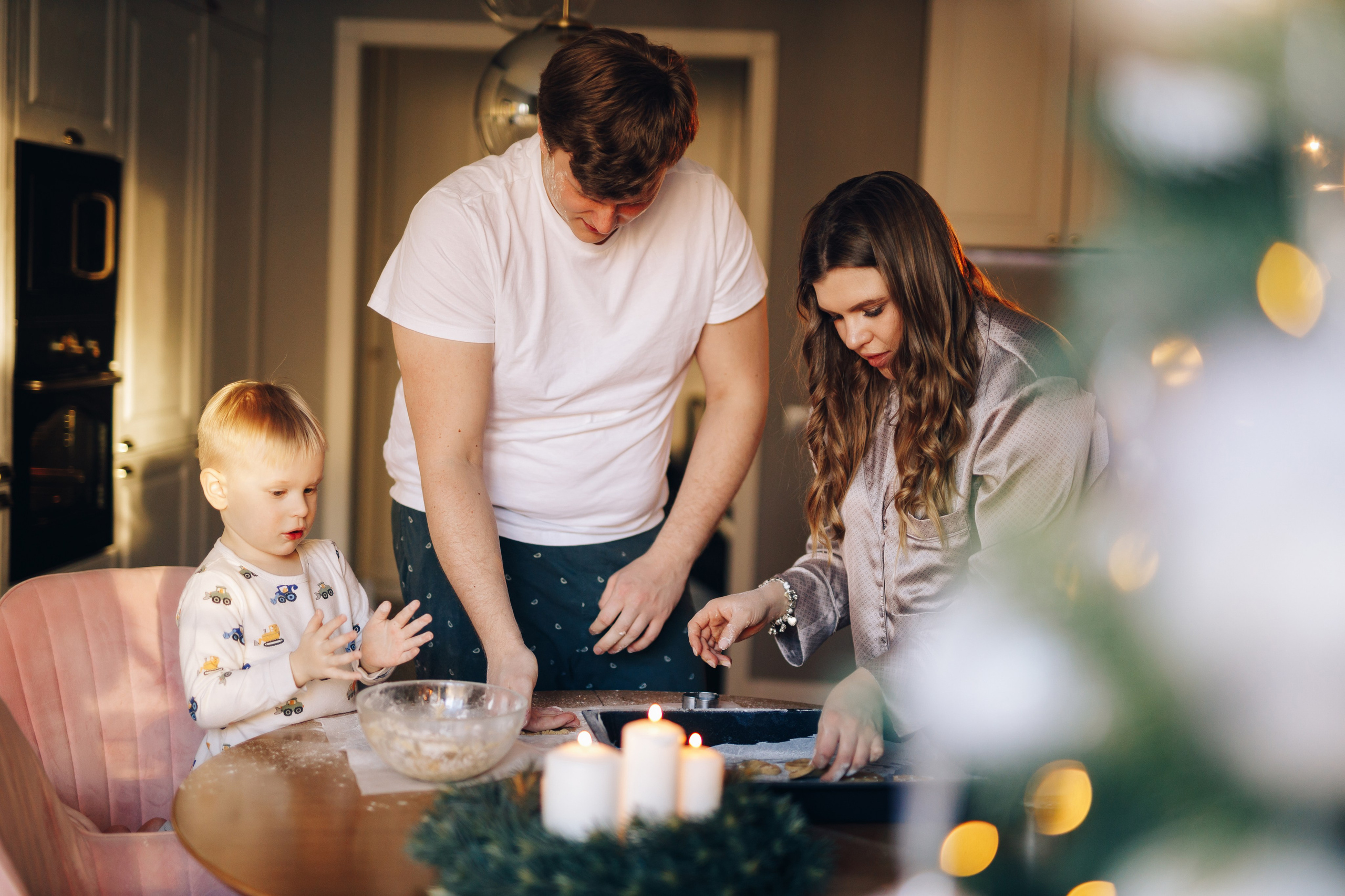Семейная съёмка дома. Дмитрий Мартьянов семейный фотограф в Санкт-Петербурге