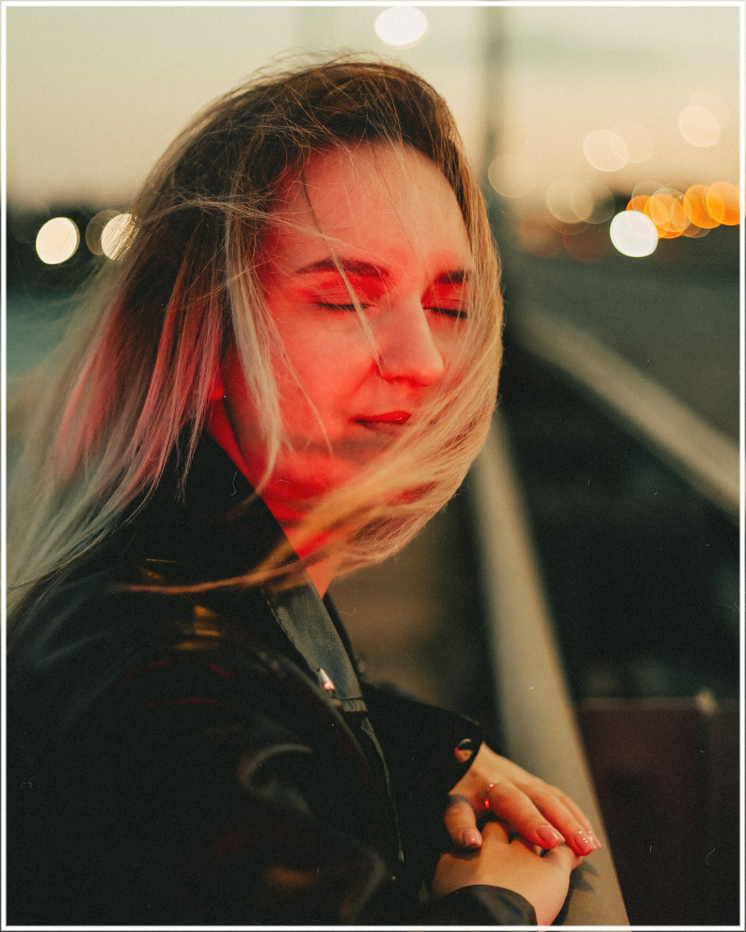 Red Evening. Sun Betty — кинофотограф Элизабет