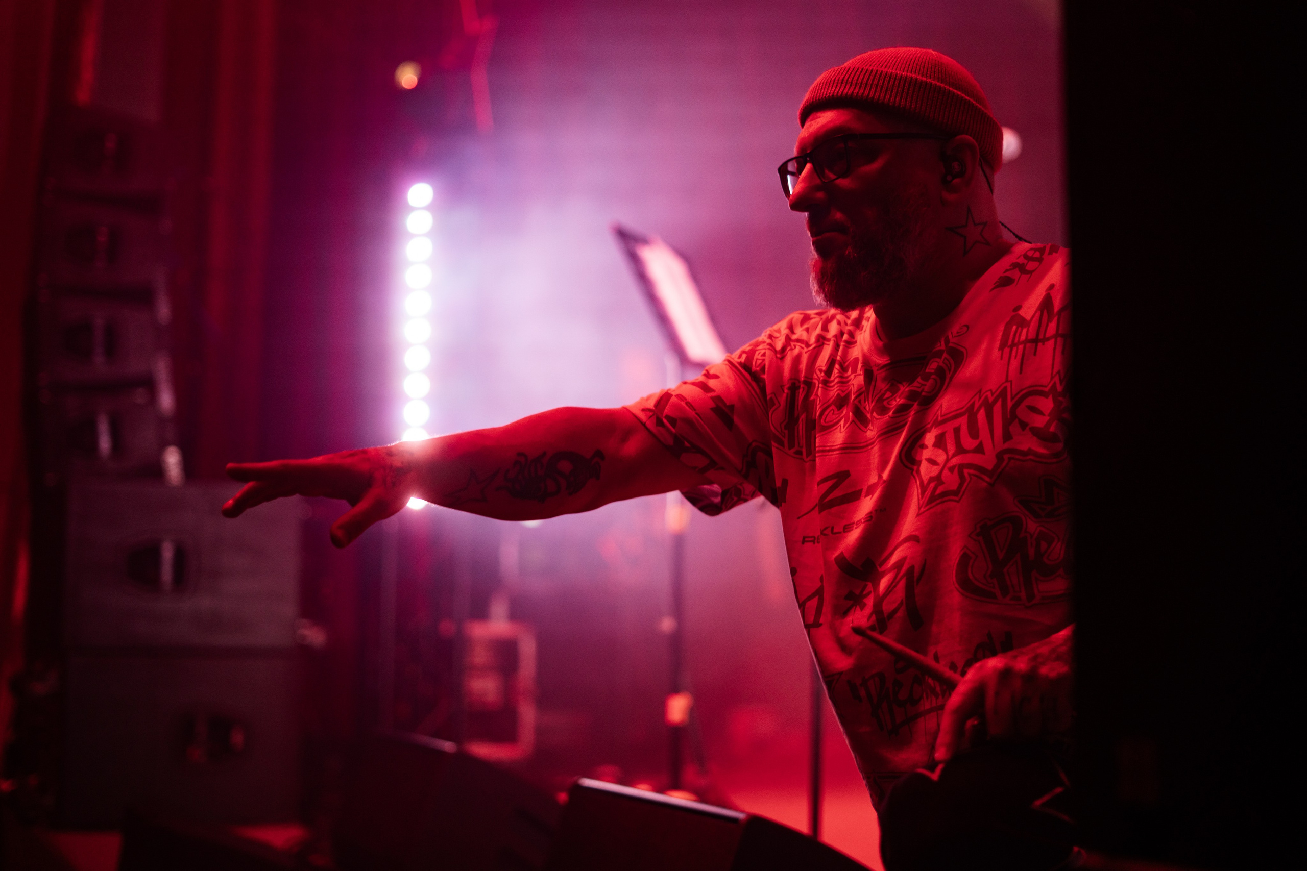 Иван Демьян и группа «7Б». Фотограф Полина Шаленкова. Серпухов