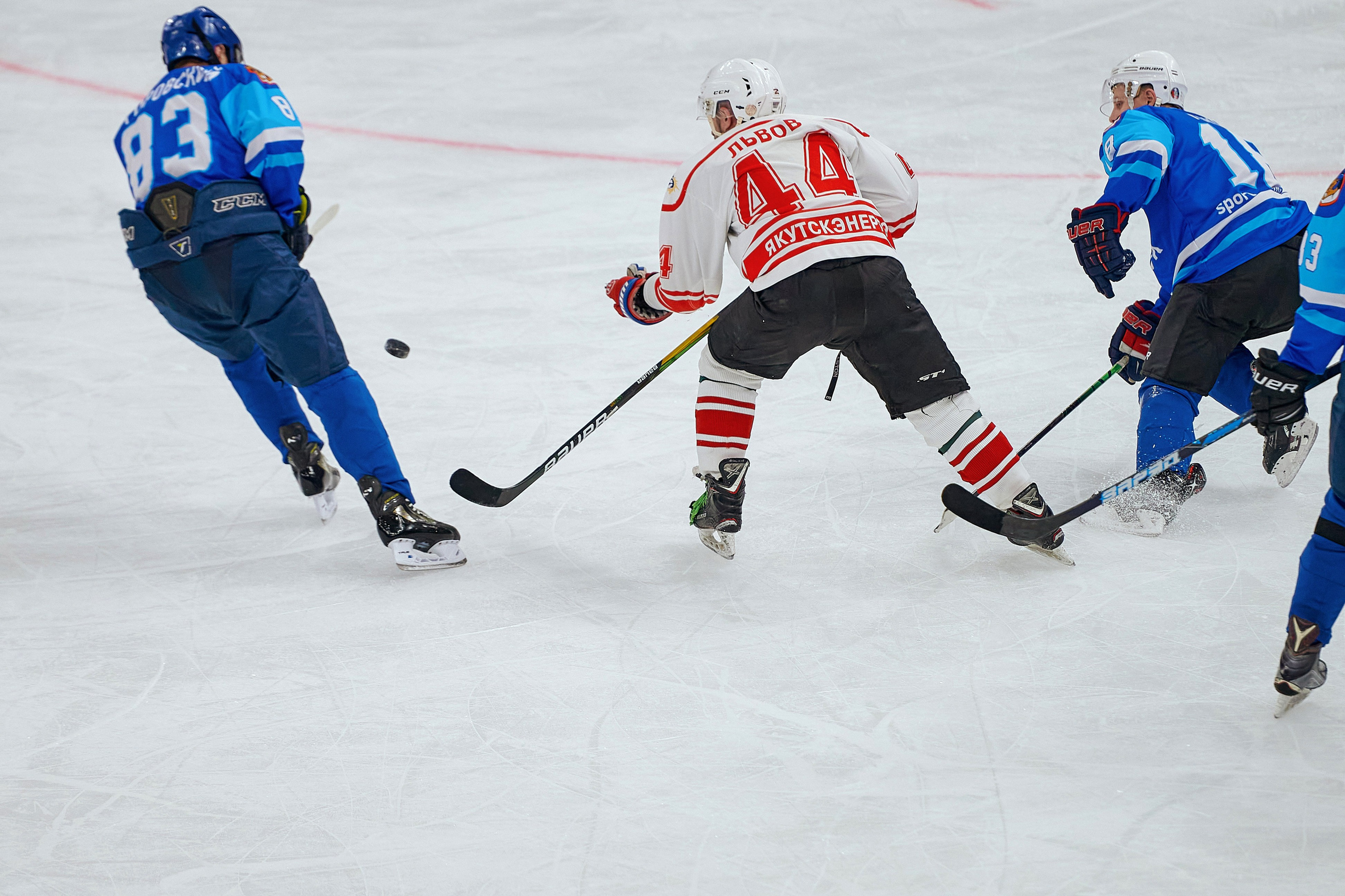 Портфолио репортажной фотосъёмки: Кристалл арена — Хоккей — РусГидро. Фотограф Яковлев Роман — Красноярск