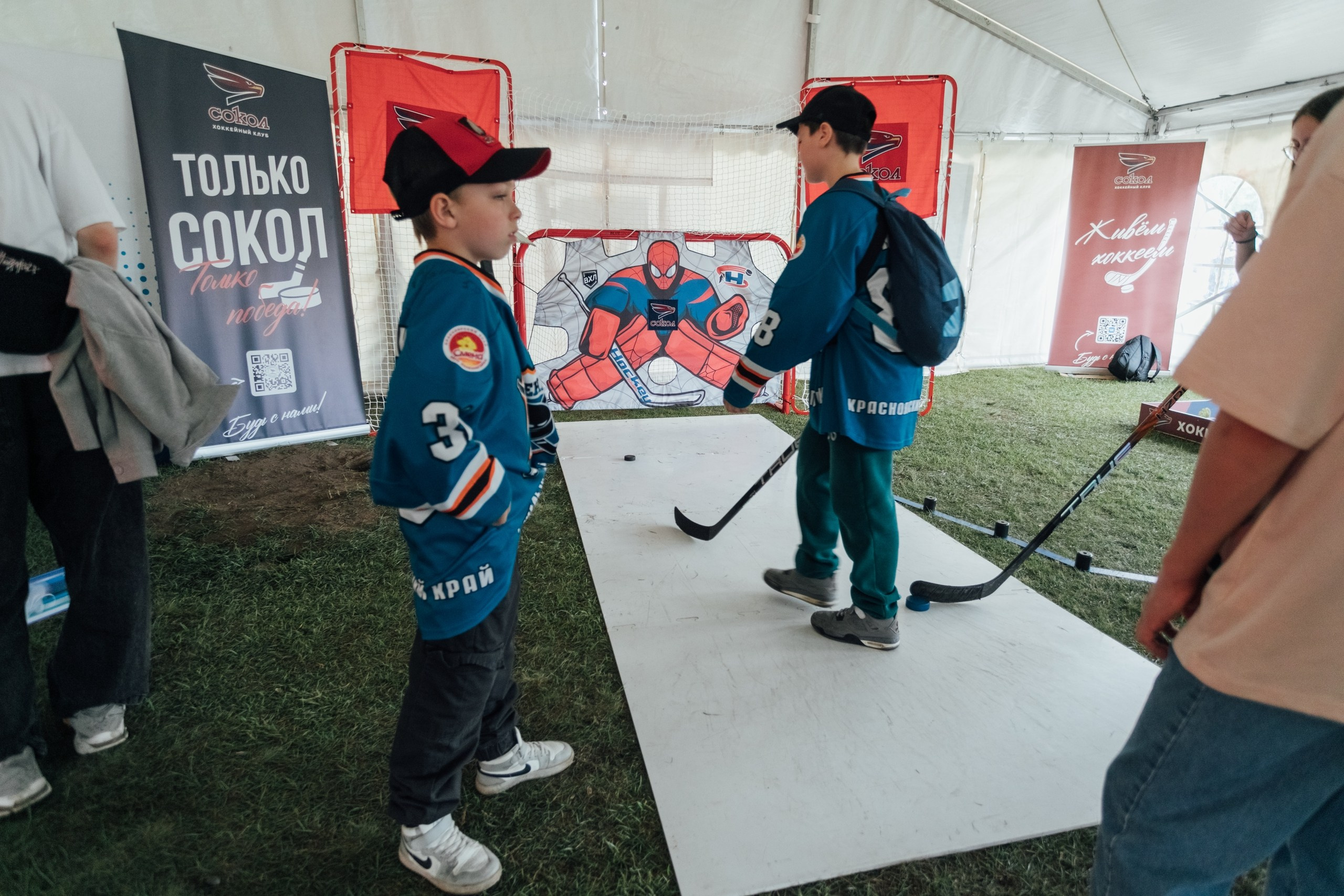 Vk Fest 2024 в Красноярске @ Остров Татышев. Репортажный фотограф Максим Полянский. Москва, Санкт-Петербург, Красноярск