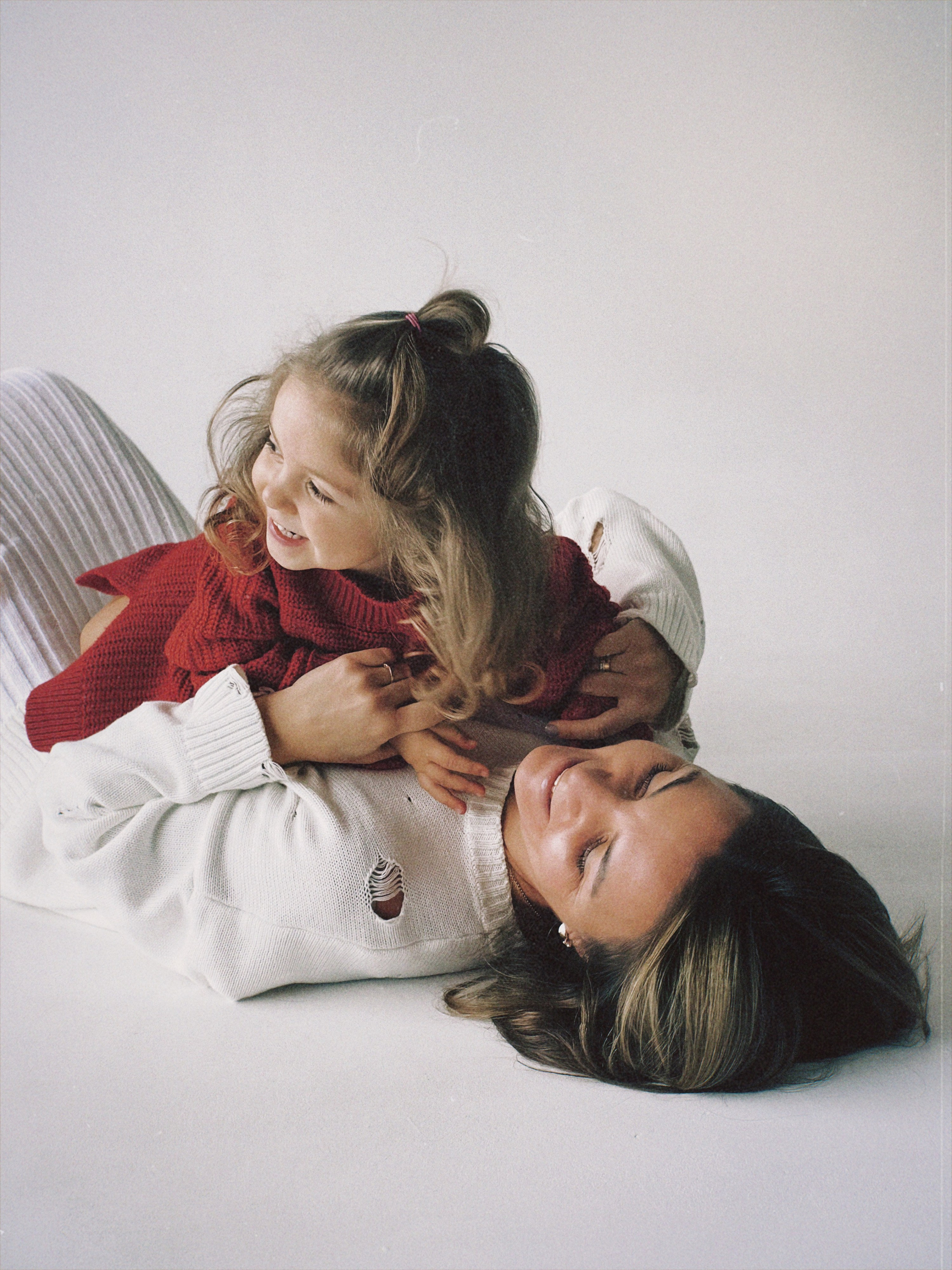 История мамы и дочки 🥹❤️. Чувственный мобильный фотограф в Казани и Сочи Дьяченко Дарья