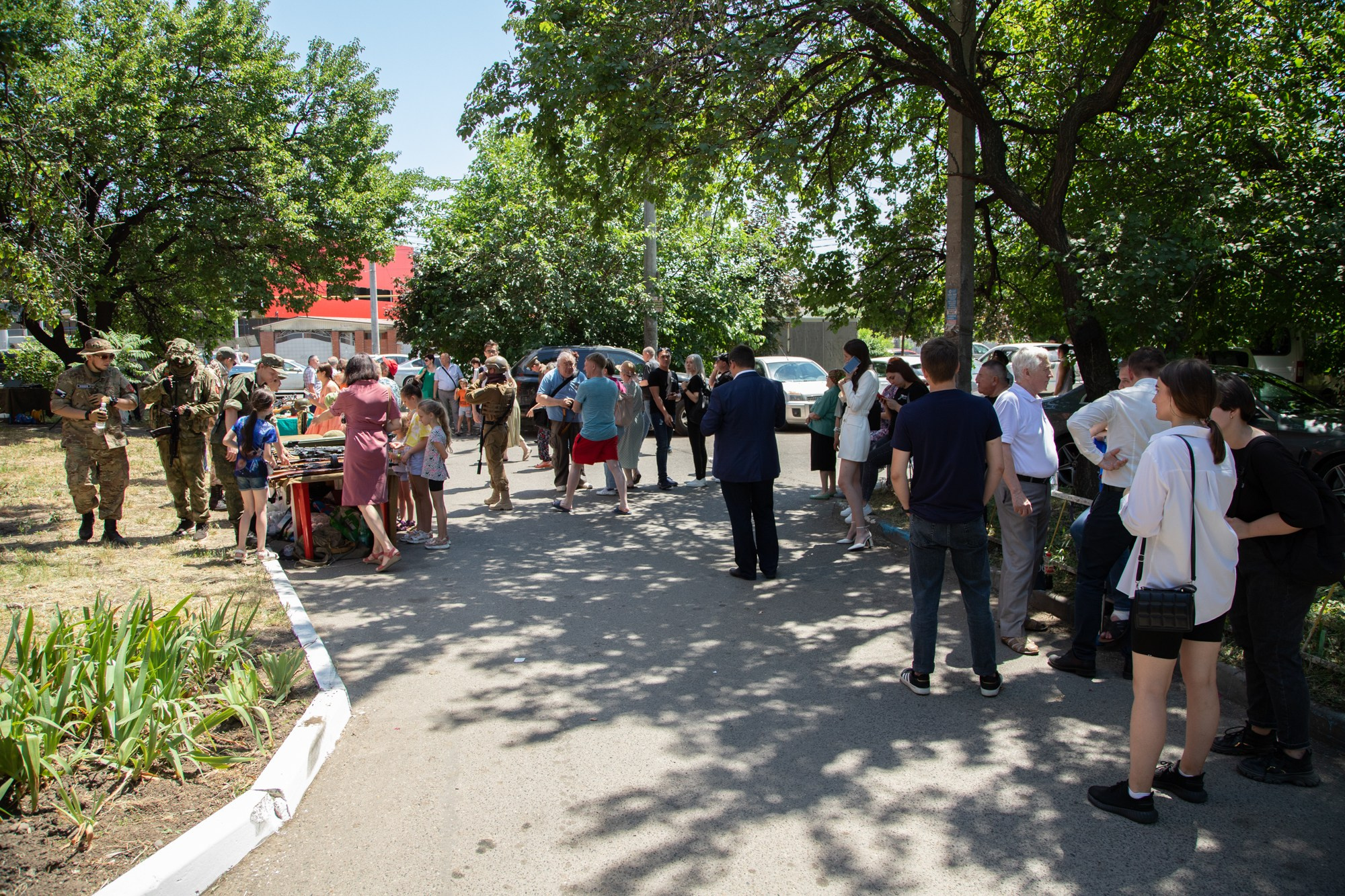 Открытие муралов памяти Героев СВО. Репортажный, промышленный и маркетплейс-фотограф Дмитрий Чернат