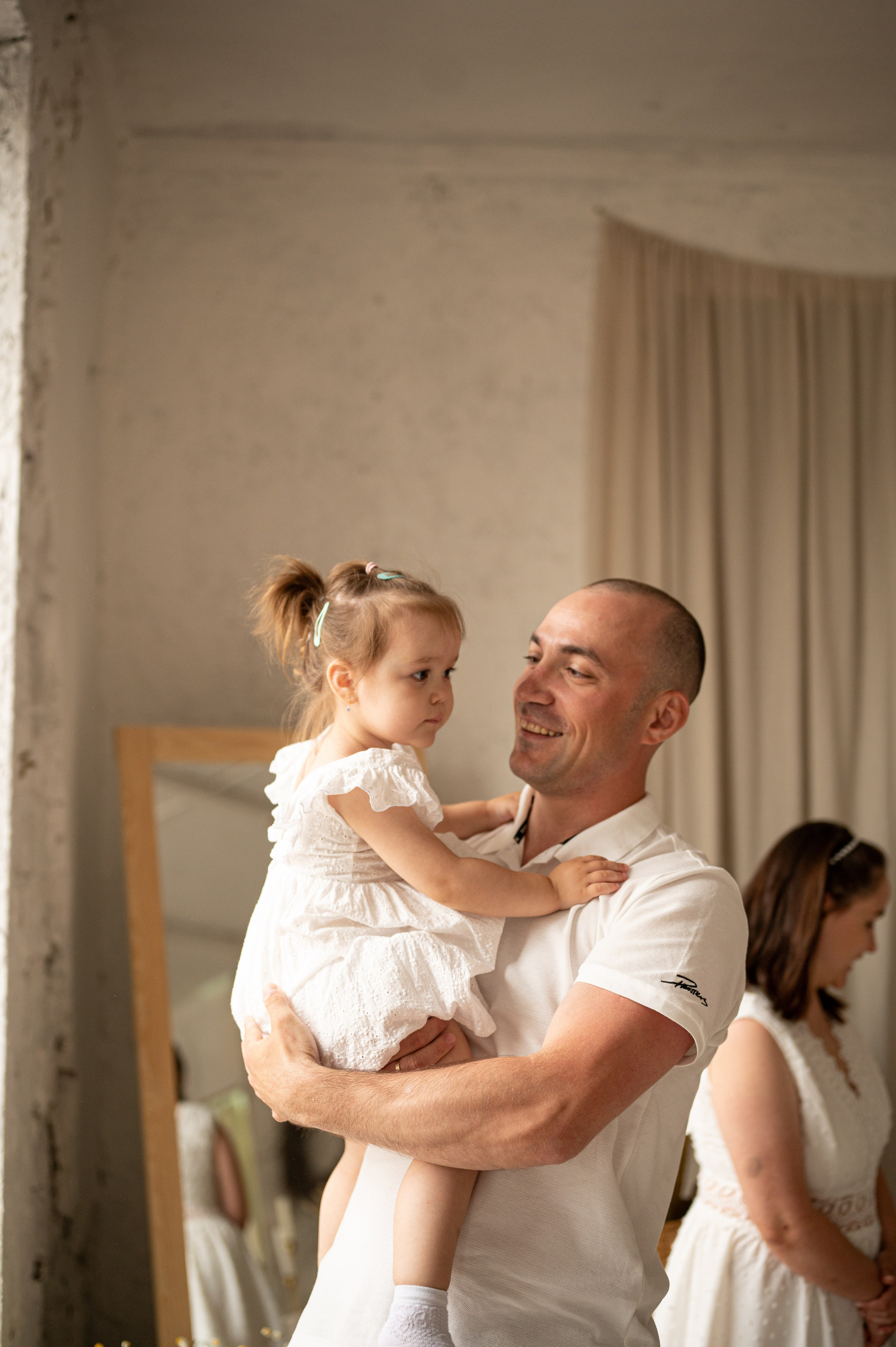 Семейная съемка в фотостудии «Воздух». Фотограф новорожденных, семейный детский в Тюмени Татьяна Морозова