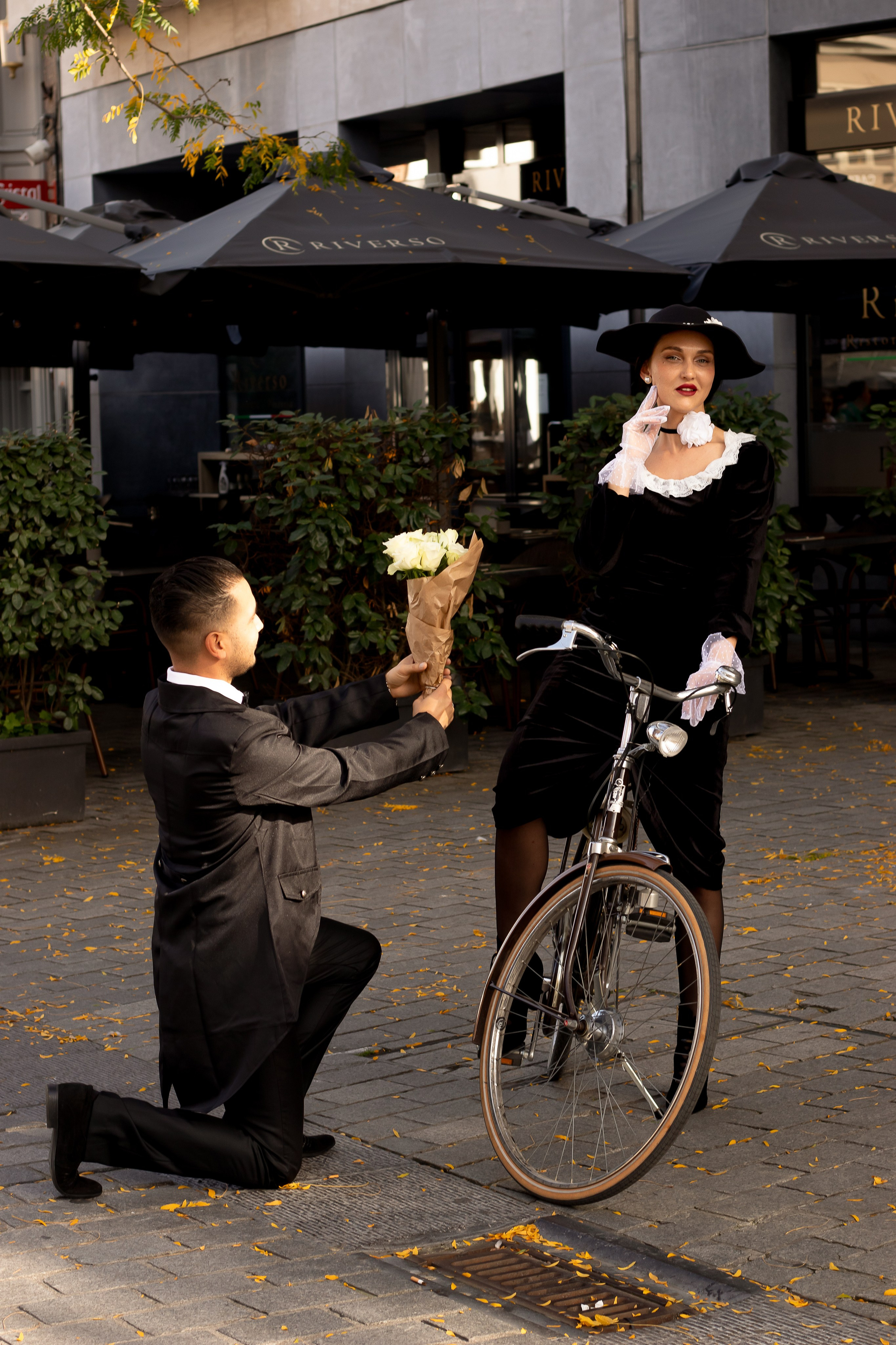 Retro love shoot. Family, Children and Business photographer in Belgium