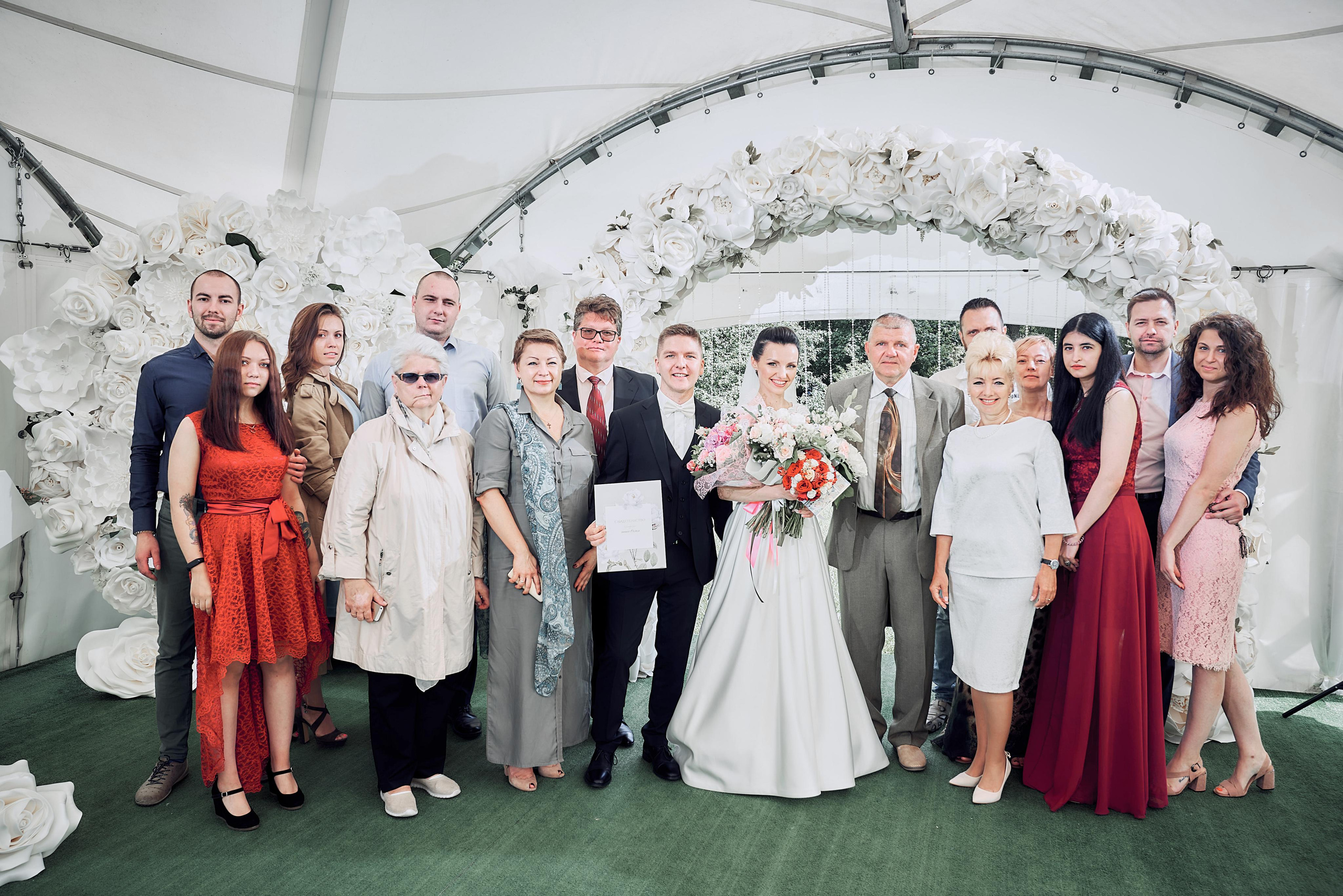 общее фото в шатре