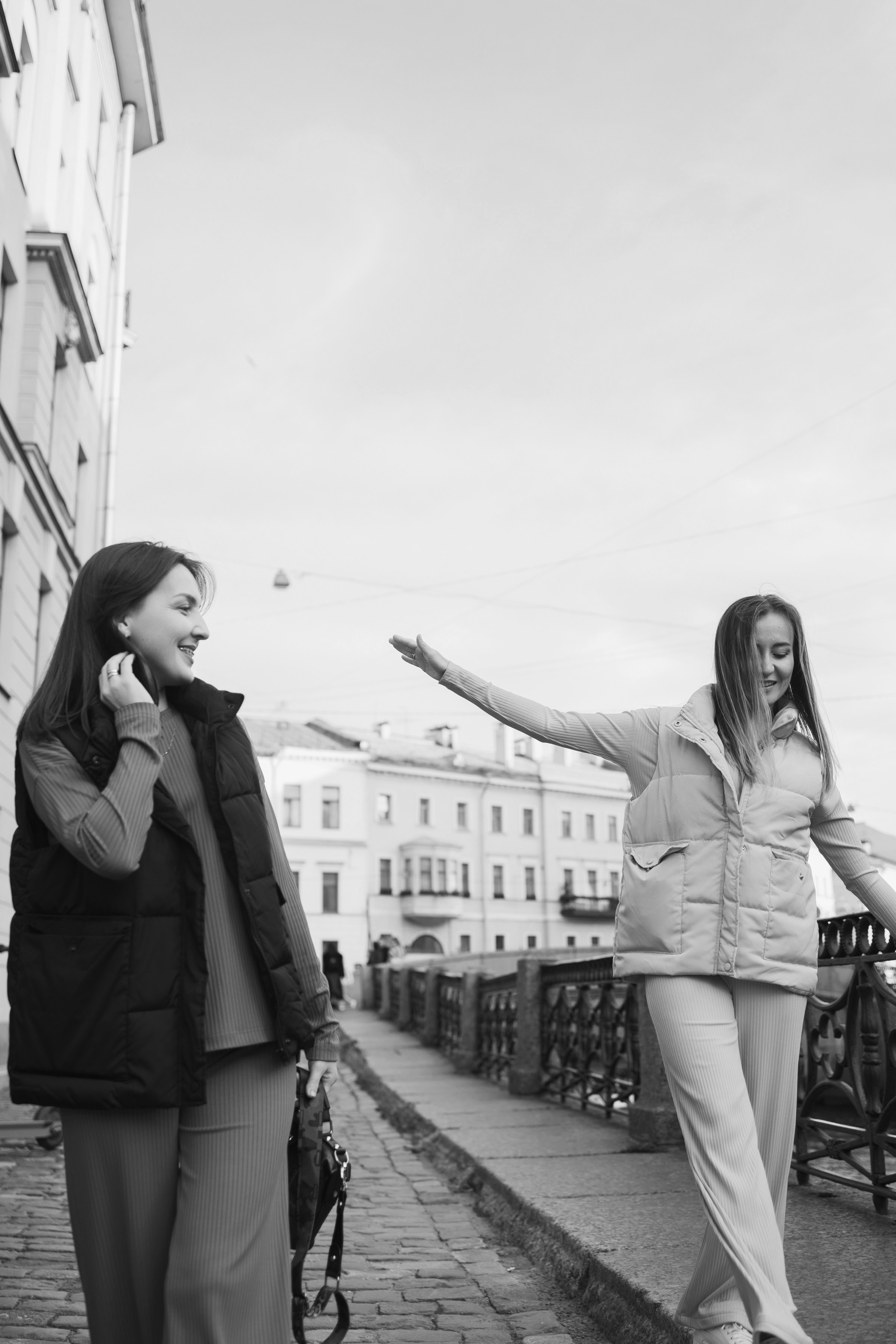 Сестры. Портретный фотограф СПб, женский фотограф, минимализм и эстетика