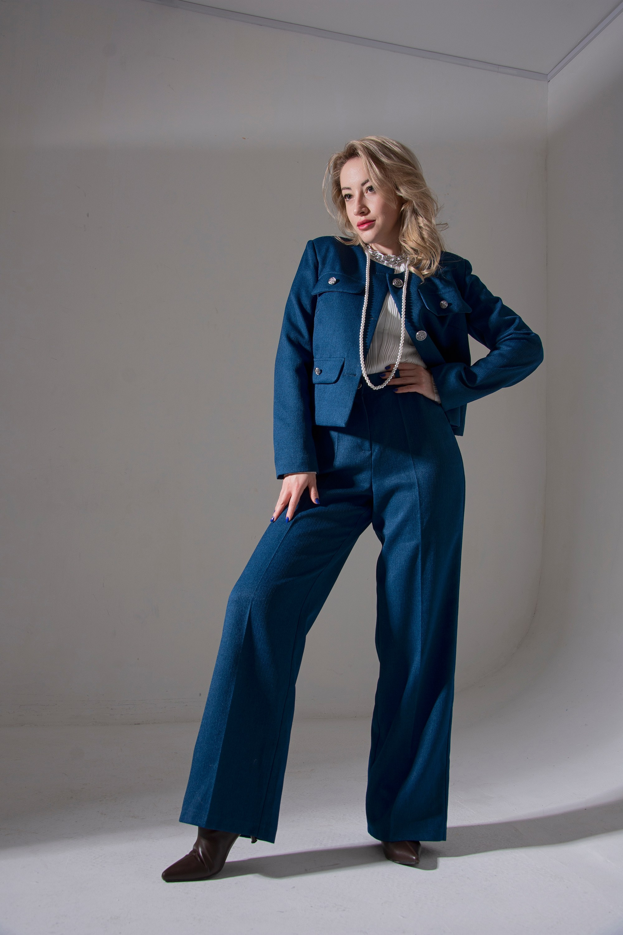 Фотосессия в деловом стиле. Жанета