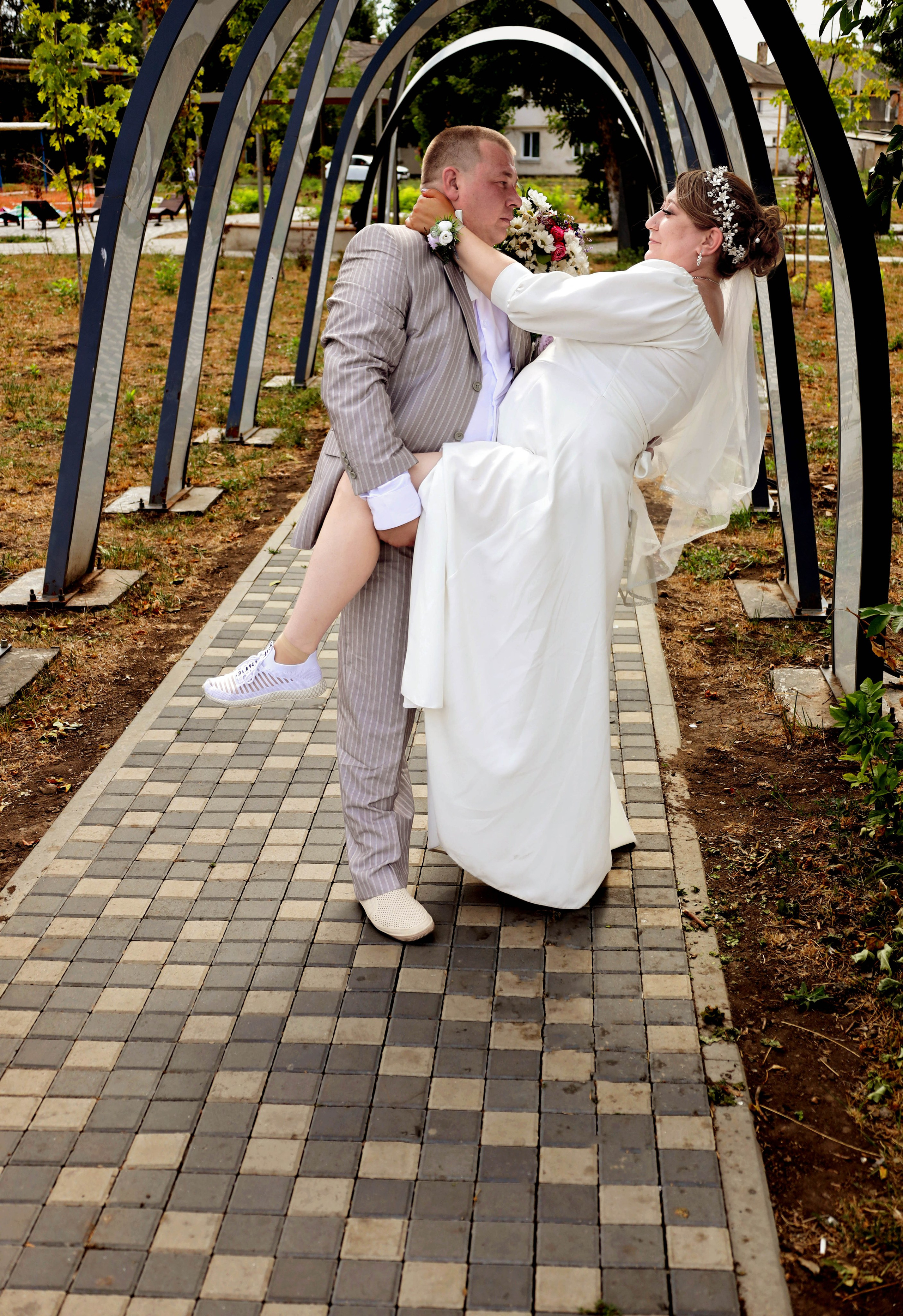 Наталья и Алексей самые веселые молодожены г. Гуково. Свадебный фотограф ростовская область