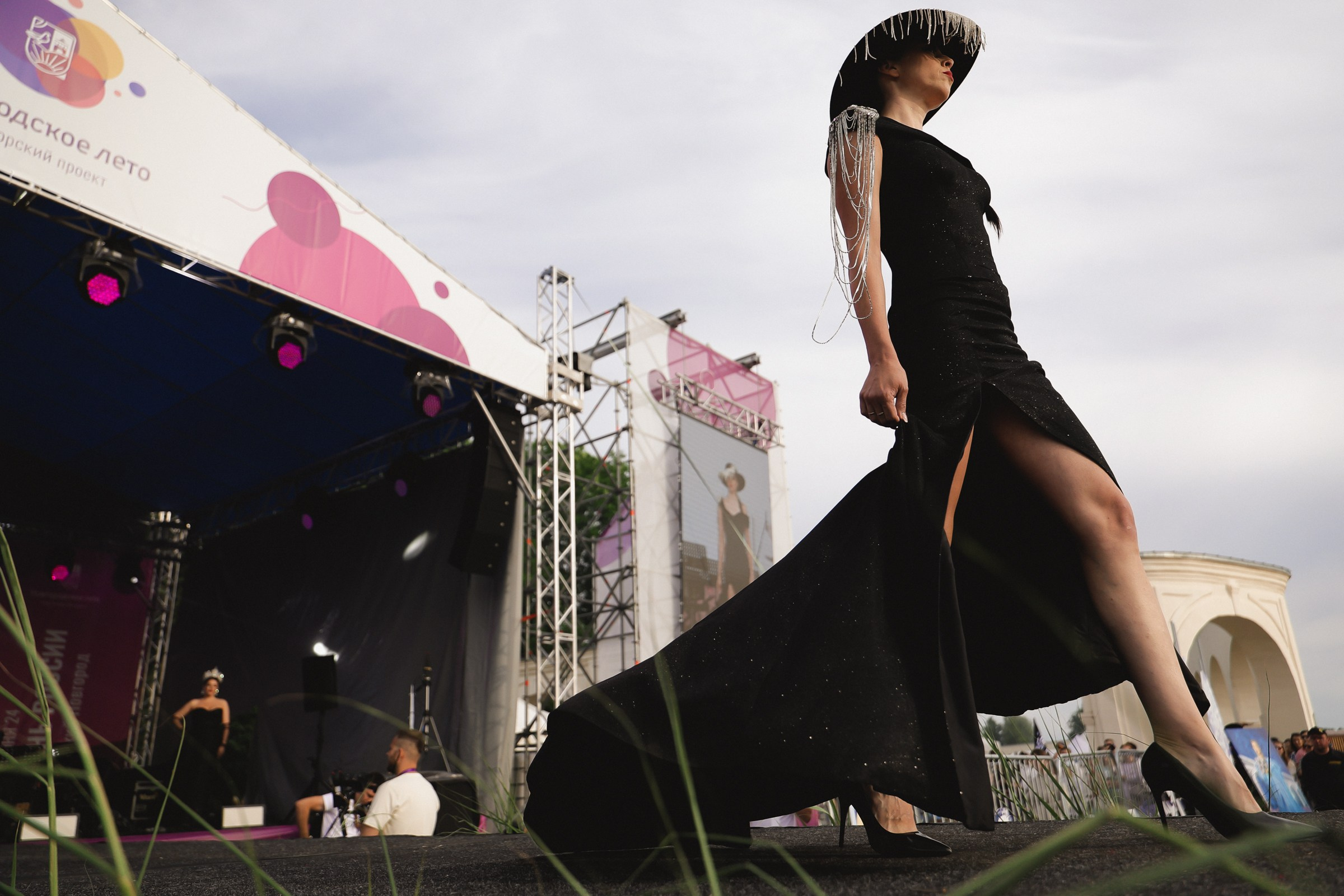 /РЕПОРТАЖ/ Фестиваль Новгородское лето. 2024. Свадебный фотограф Великий Новгород Станислав Кособудский