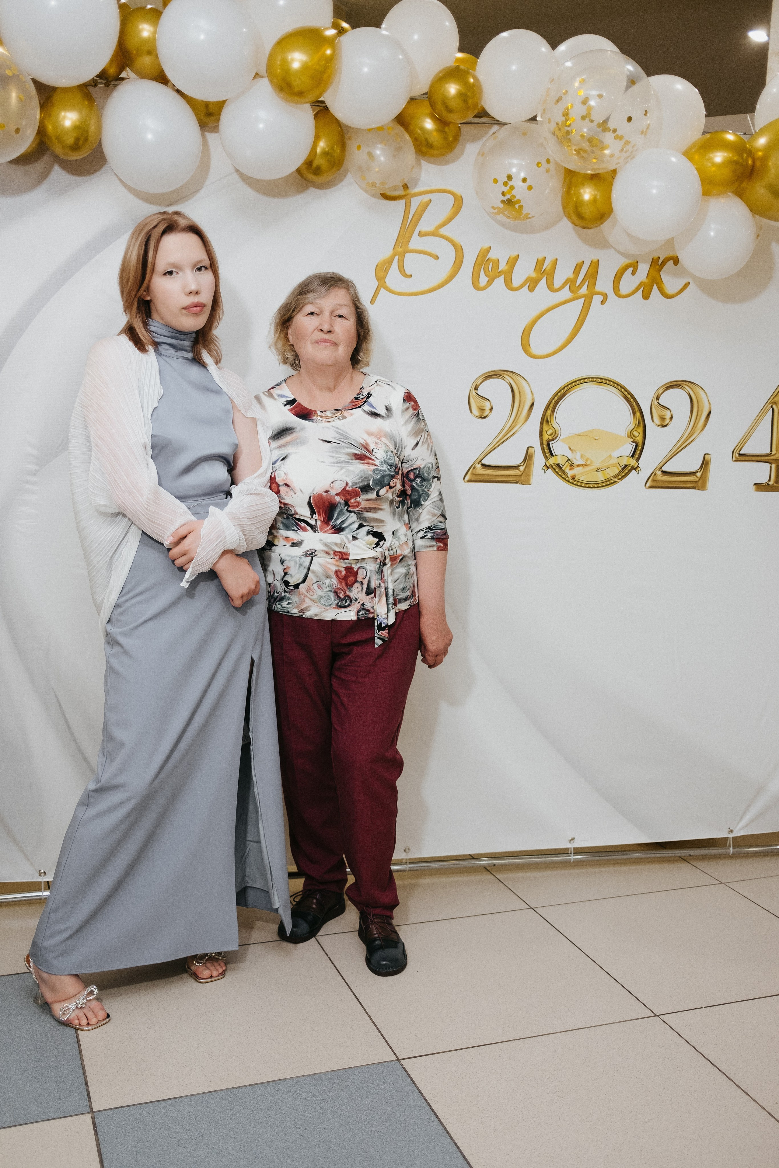 Выпускной 11 класс школы № 30. Свадебный и репортажной фотограф Денис Ожигин в Краснодаре и Краснодарском крае