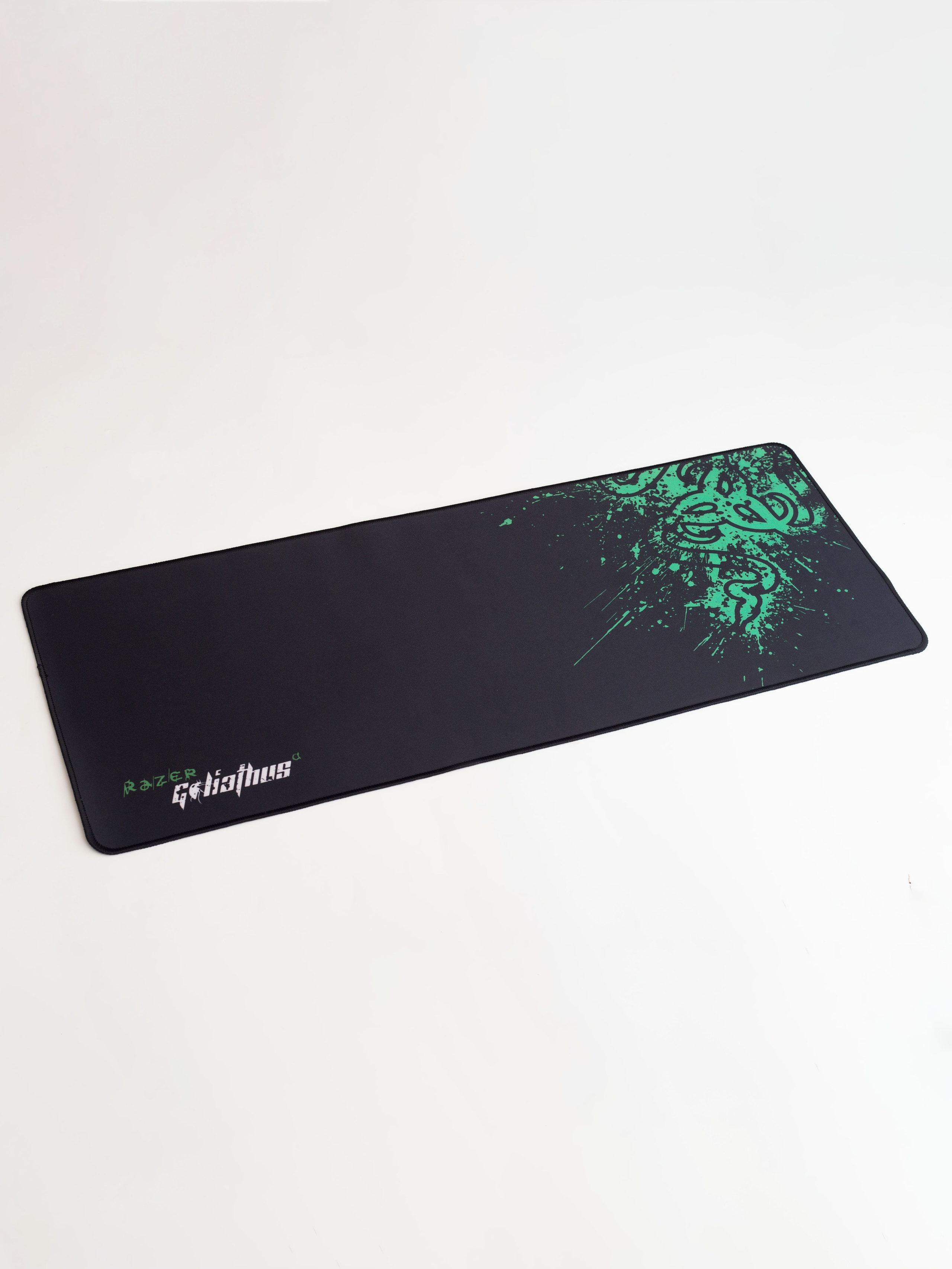 Наушники, коврики, триммер. Фотограф для различных событий, проектов, маркетплейсов, сайтов и мероприятий в Екатеринбурге