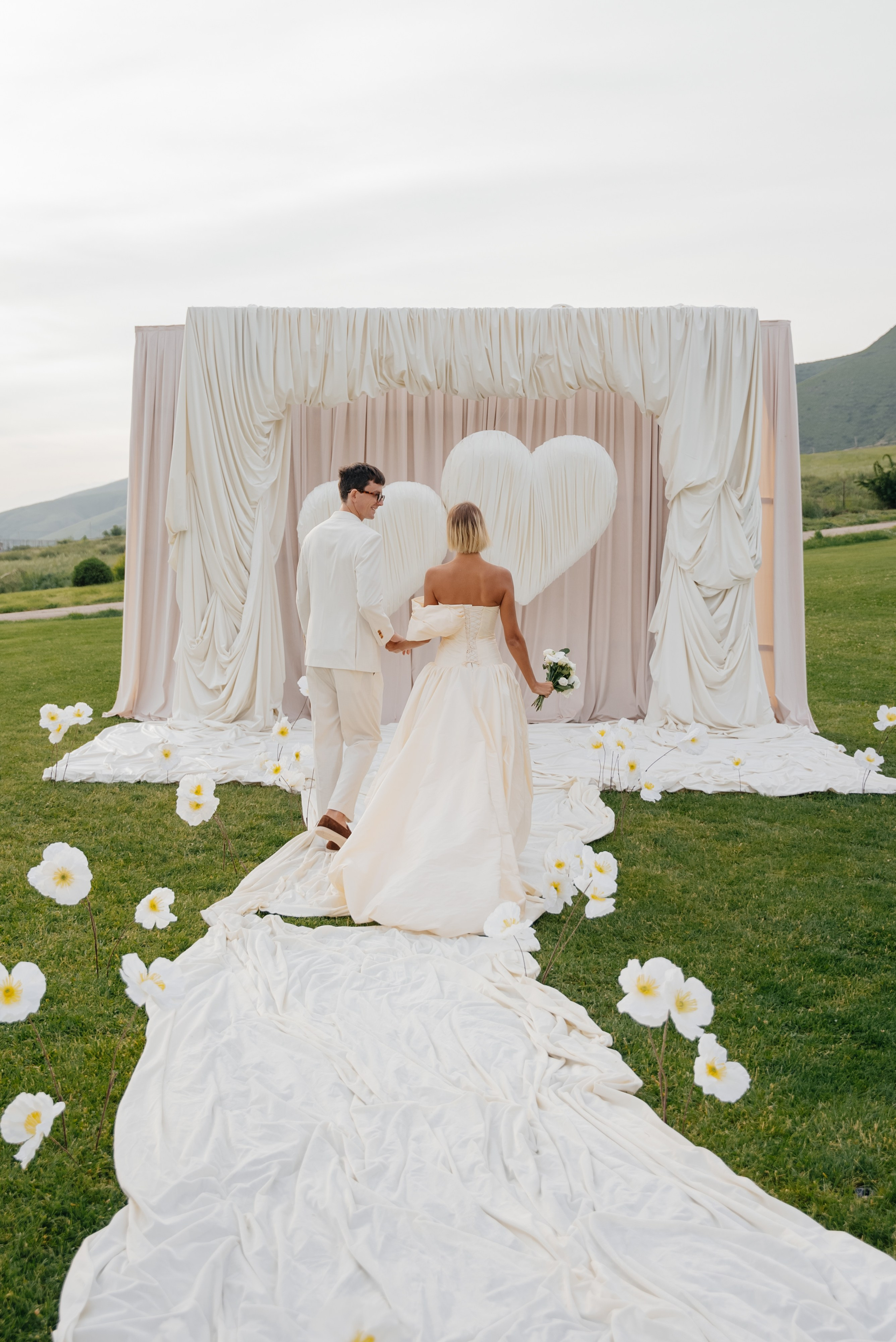 WEDDING. Akkanatart.kz