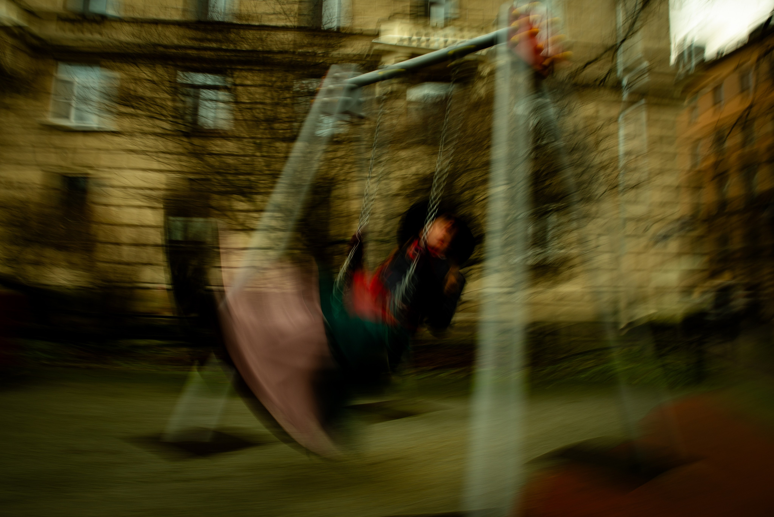 Снова стою одна…. Фотограф Крещение Венчание Москва