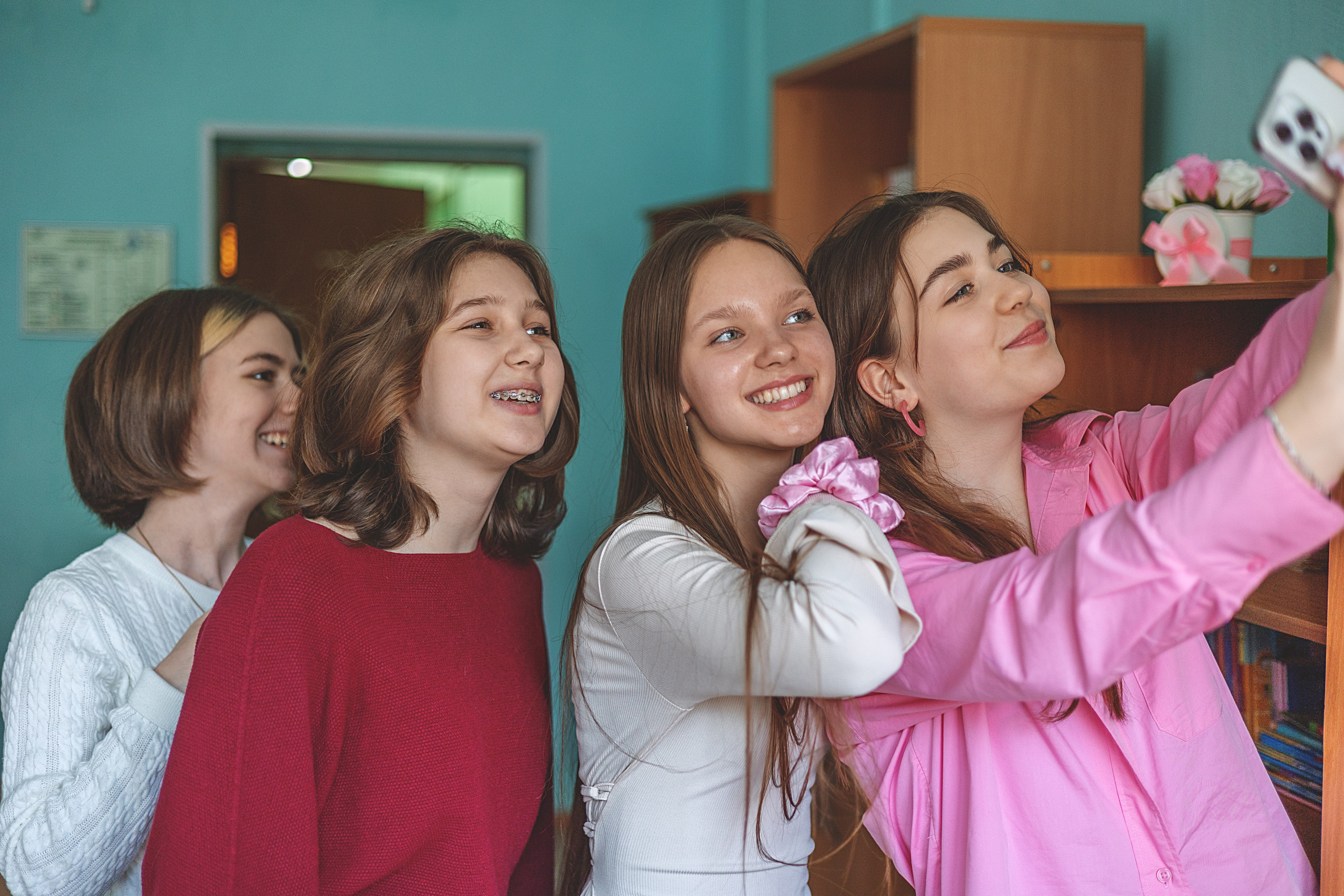 Фотосессия в школе для 9-11 классов