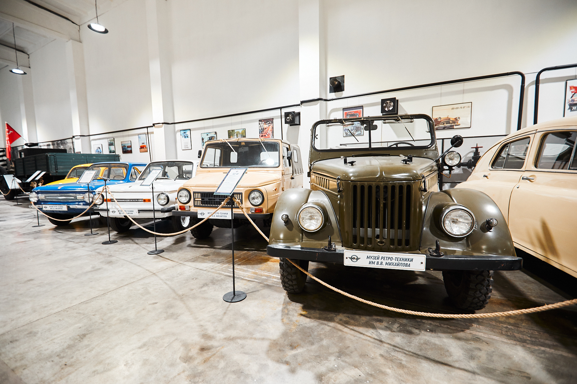 Музей ретро техники. Бизнес портрет Аэросъемка Интерьерная съемка Тюмень