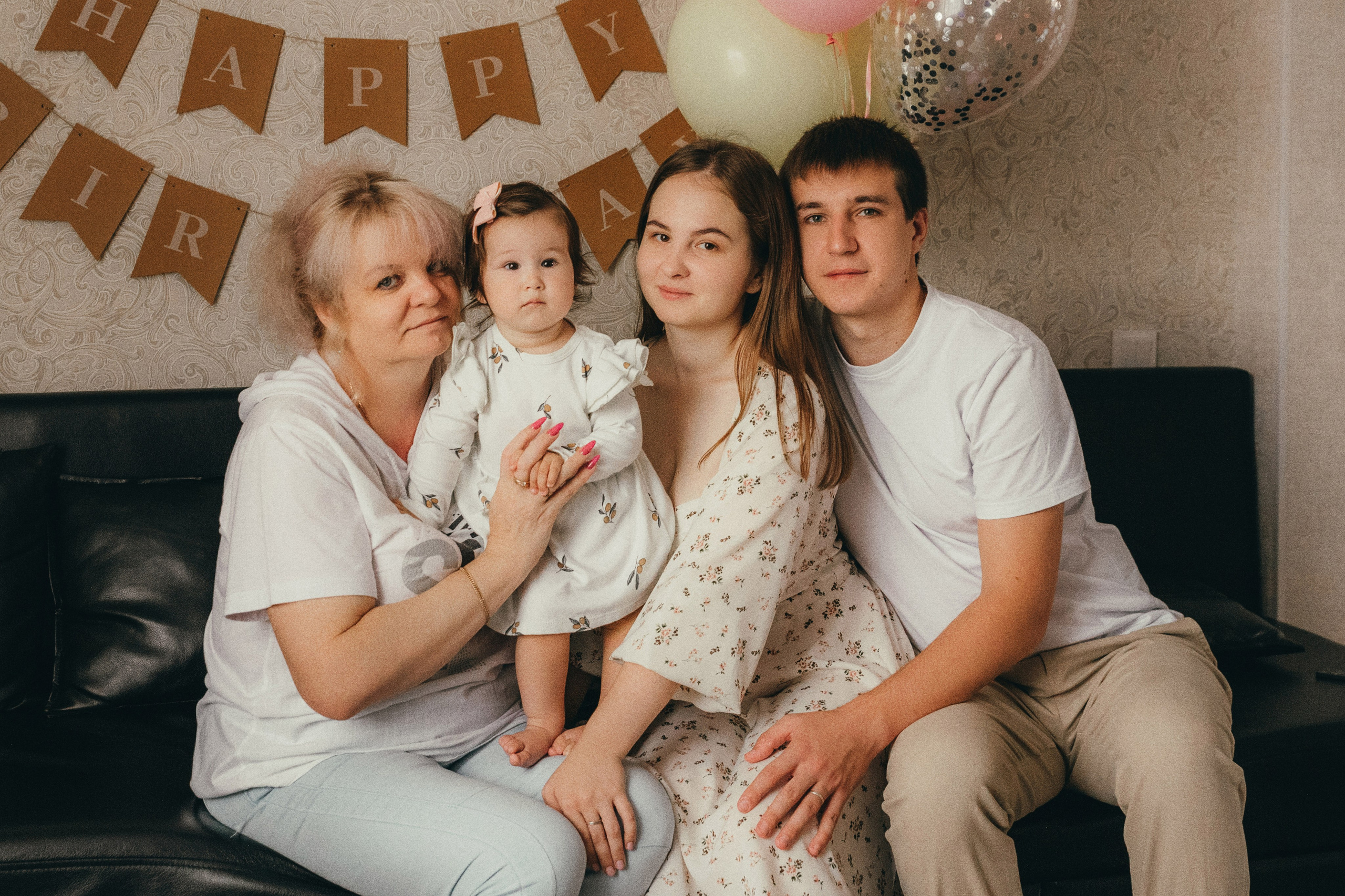 Андрей, Катя и Лера. Семейный фотограф • Домашние съемки в Нижнем Новгороде