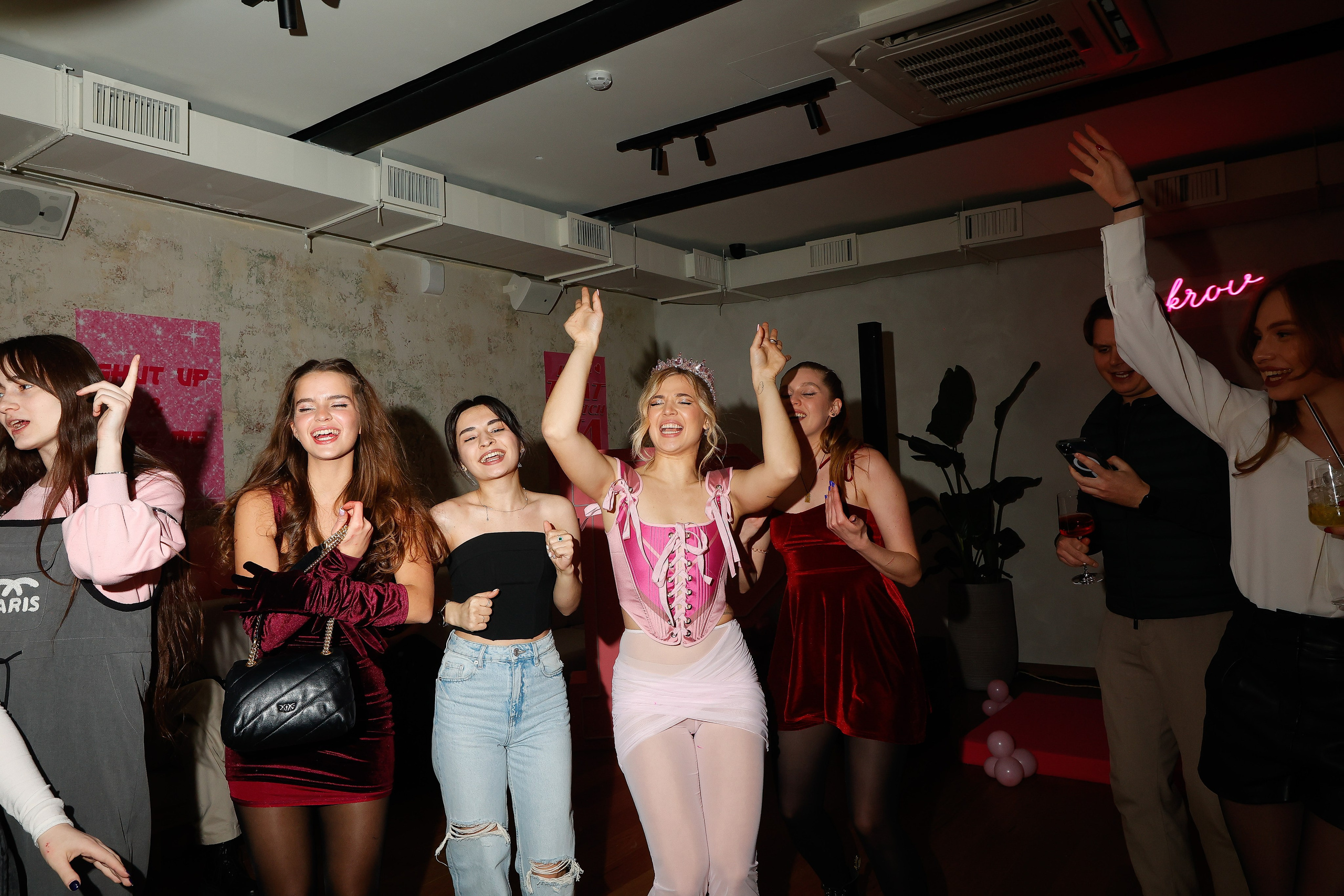 АНЯ ПОКРОВ. Nikolskayasecular