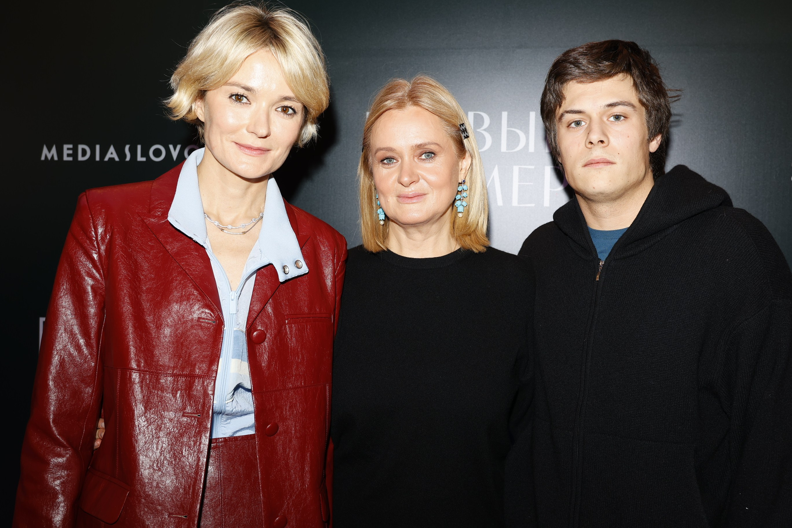 Первый номер | Кинотеатр Октябрь на Новом Арбате | Kion. Nikolskayasecular