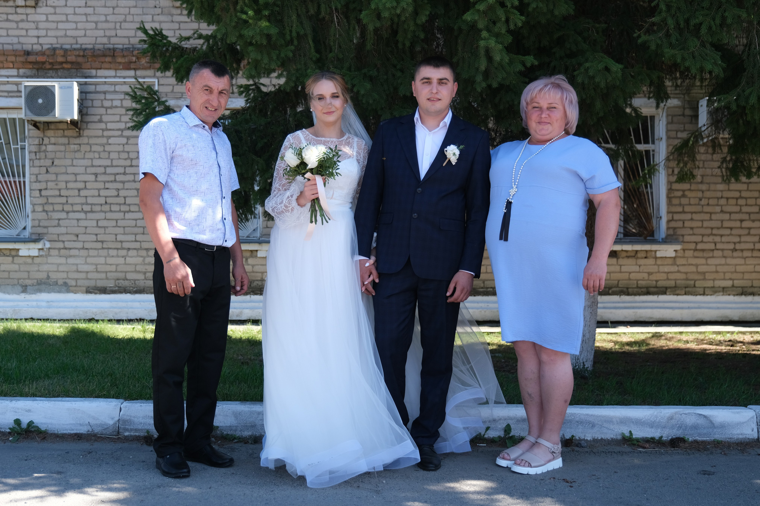 Свадебная фотосессия Владимира и Дарьи. Свадебный фотограф в Челябинске Сырчикова Наталья