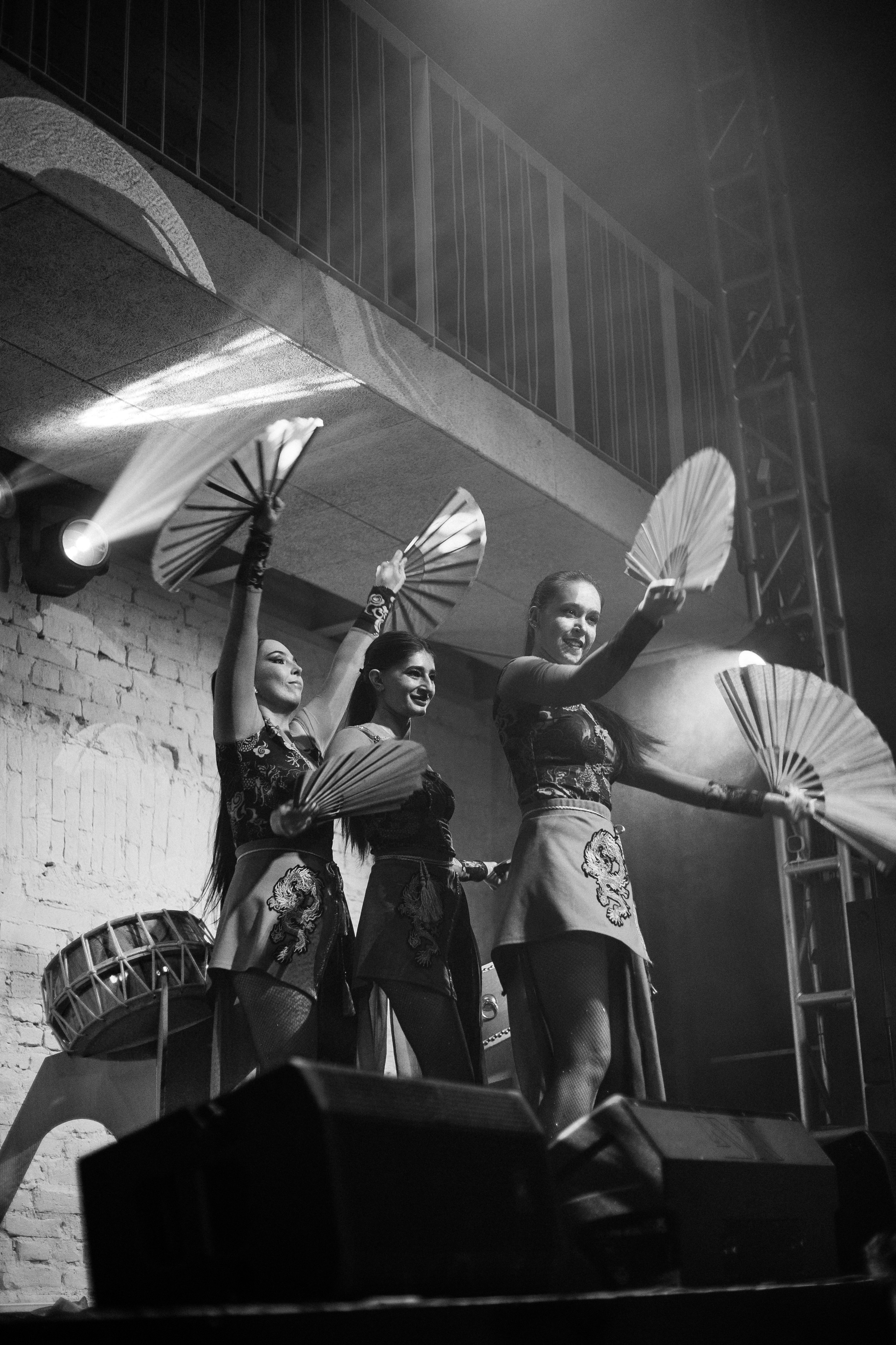 Ресторану ЭХО 10 ЛЕТ. СВОИ. ФОТООТЧЕТЫ-СОБЫТИЯ-МЕСТА