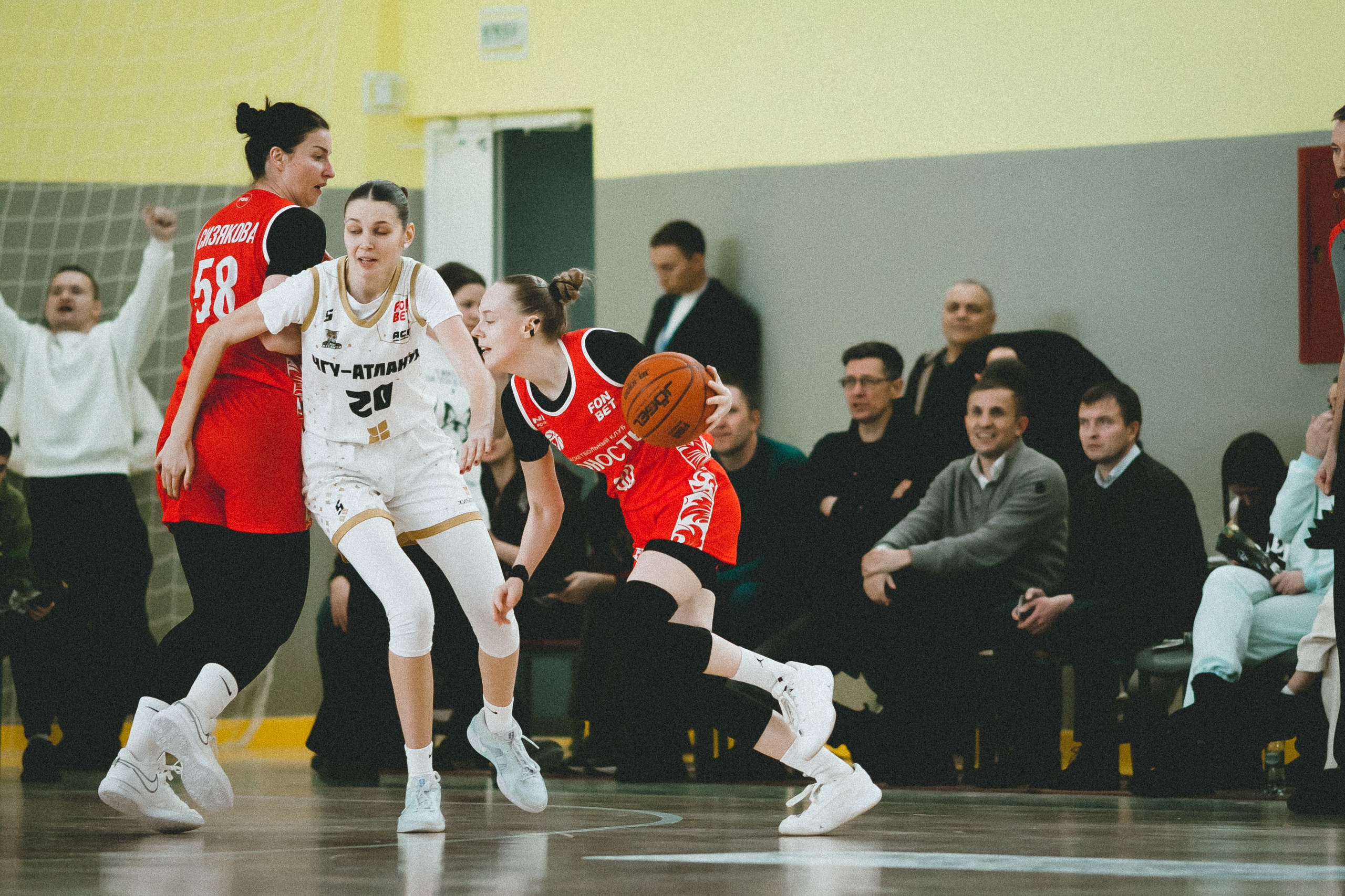 Атланта-Юность / 1. Фотография